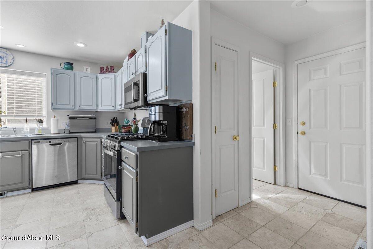 4252 N MAGNOLIA DR, Coeur d'Alene
