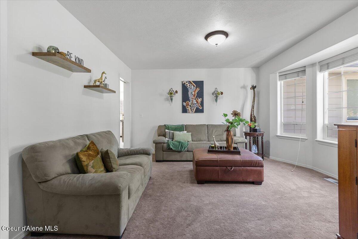4252 N MAGNOLIA DR, Coeur d'Alene