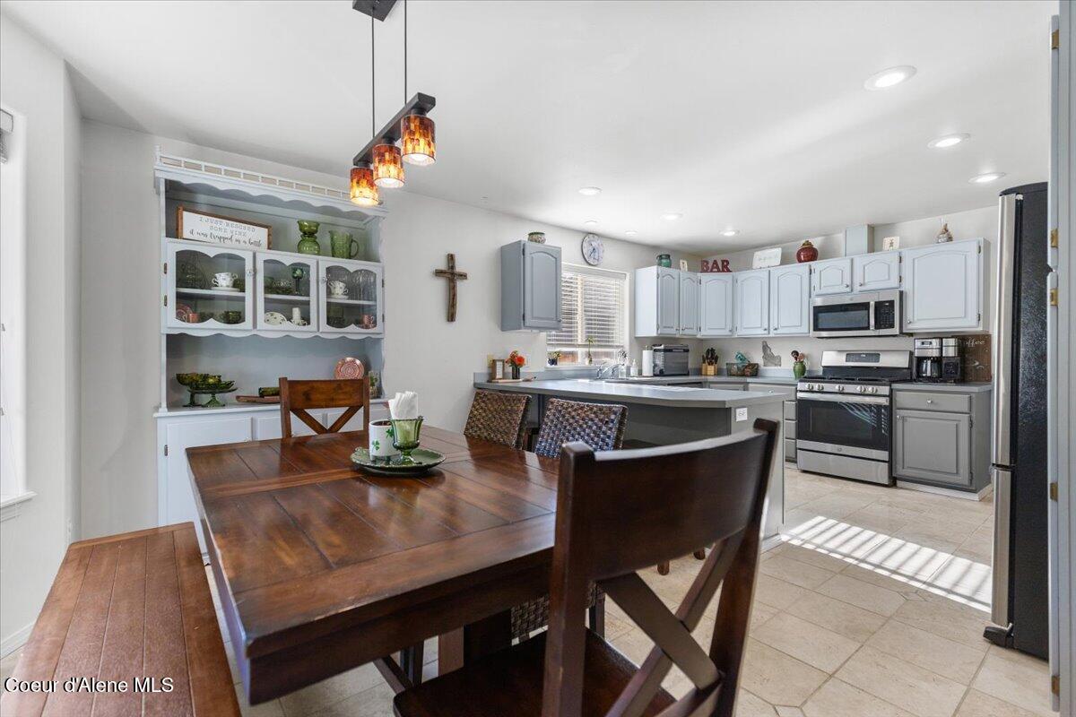 4252 N MAGNOLIA DR, Coeur d'Alene