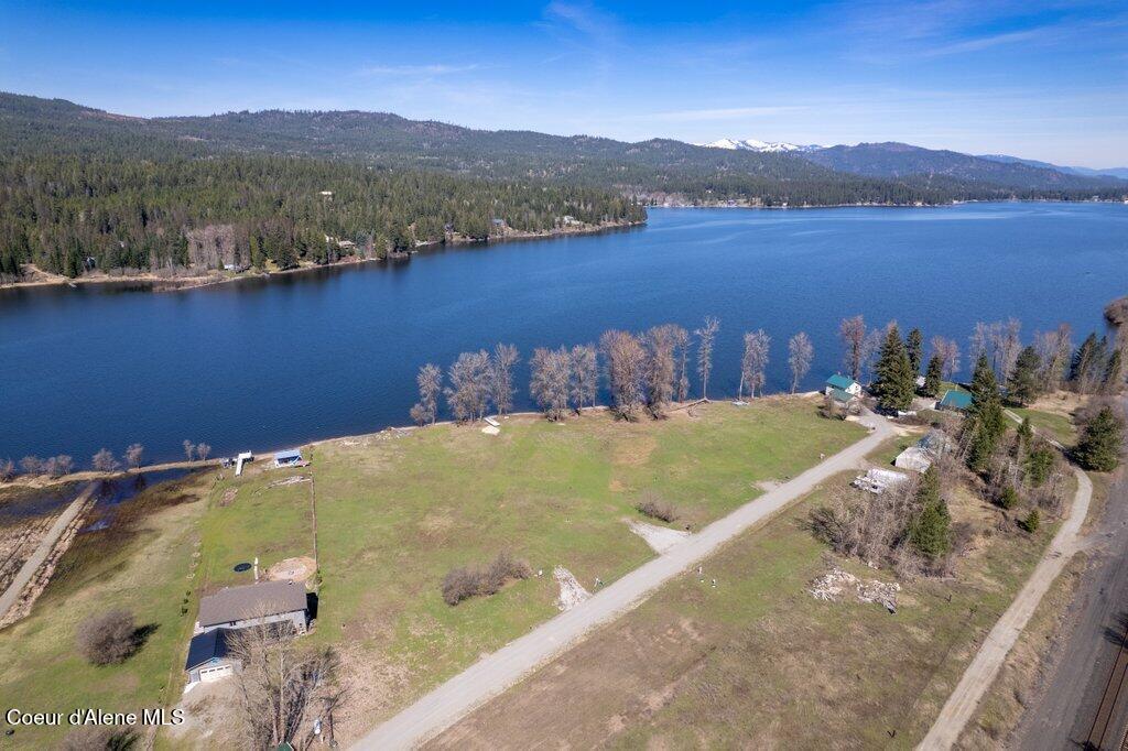 NKA Icehouse Landing Lot 5