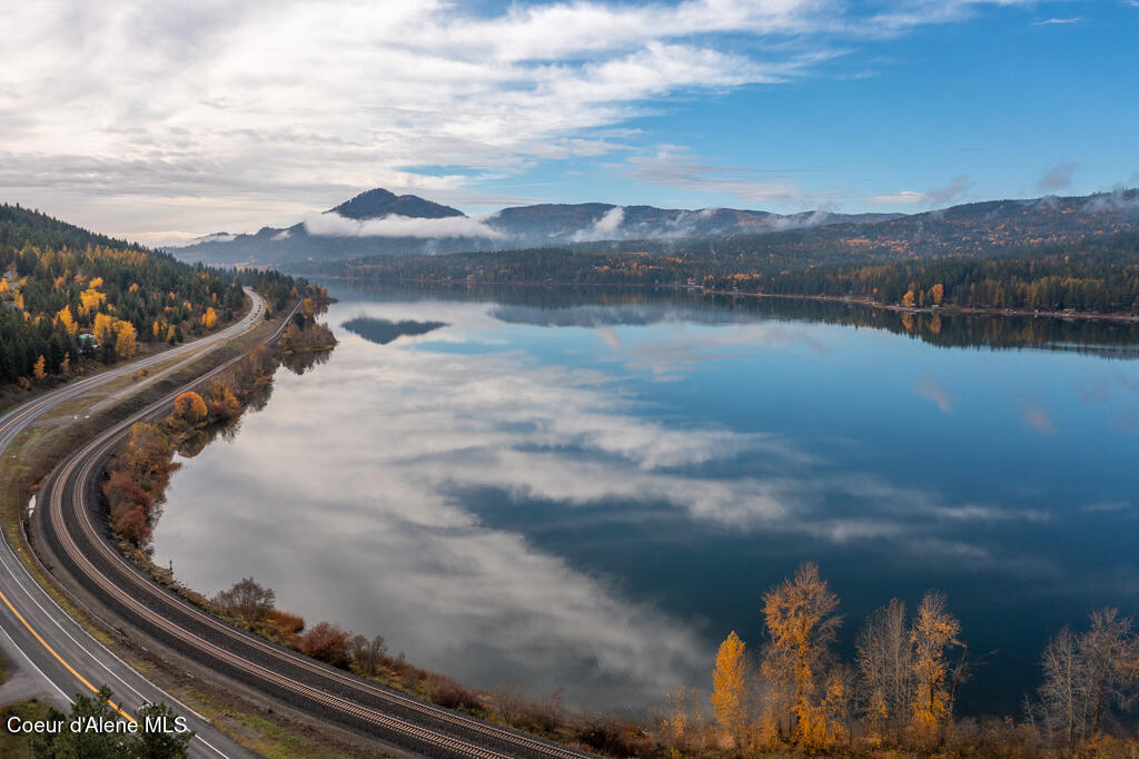 NKA Icehouse Landing Lot 5