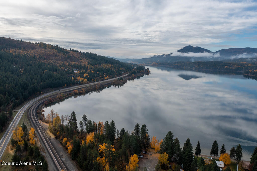 NKA Icehouse Landing Lot 5