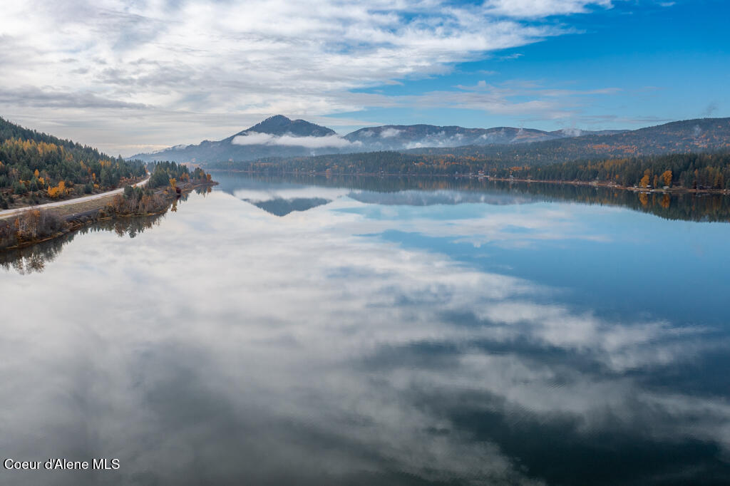 NKA Icehouse Landing Lot 5