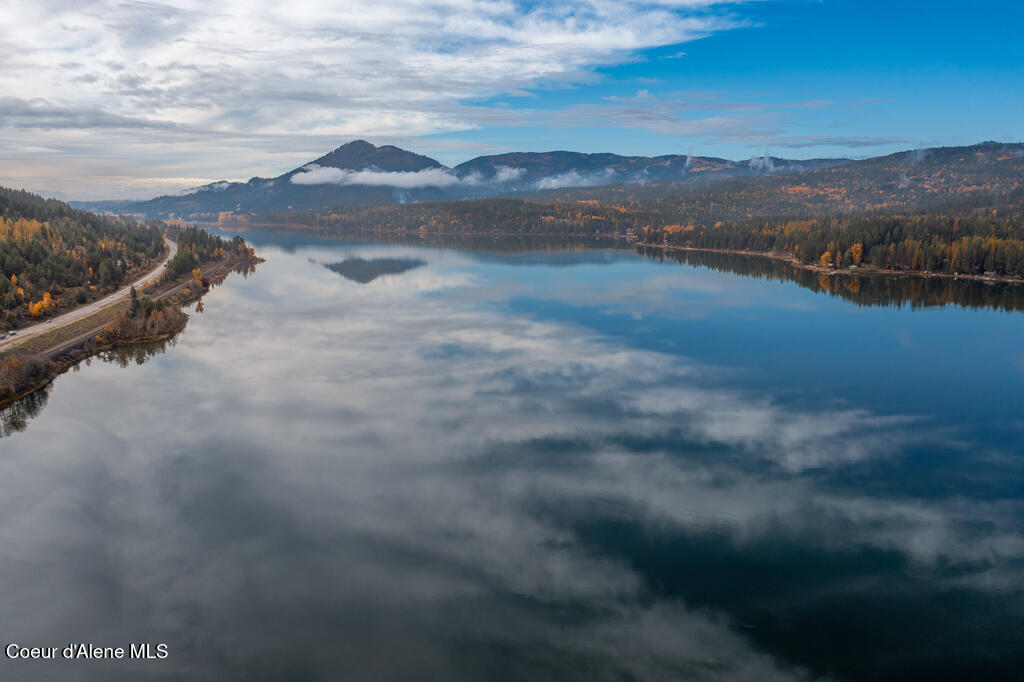 NKA Icehouse Landing Lot 5