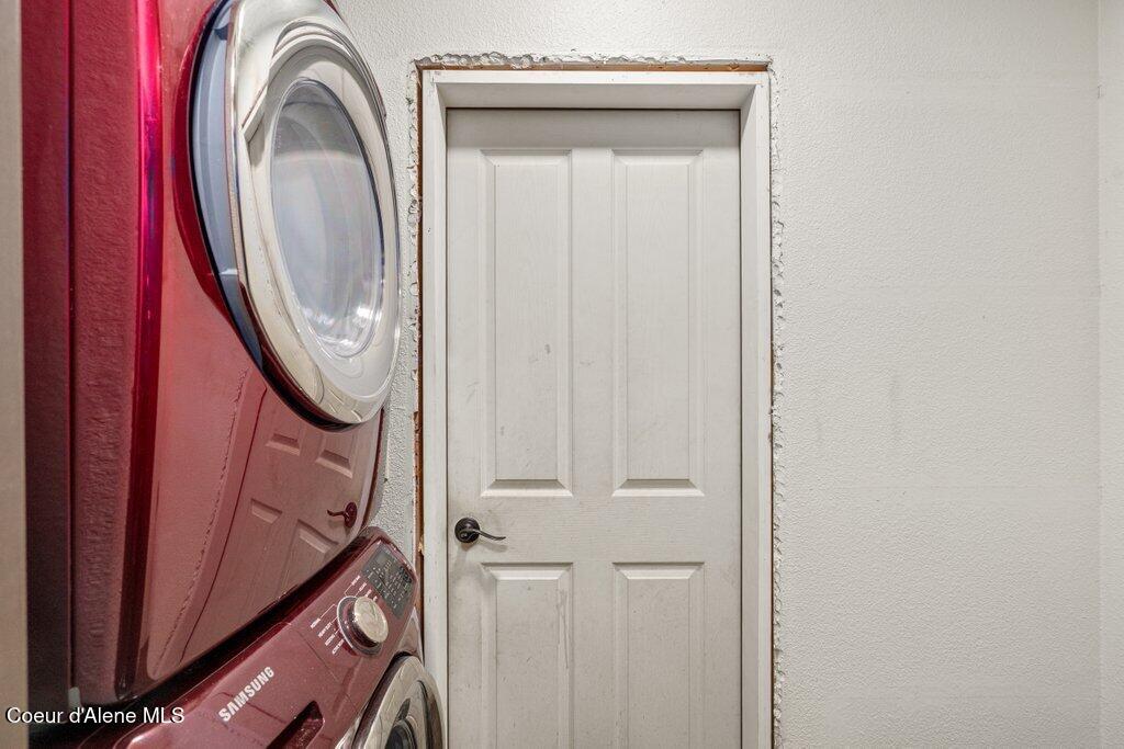 2588 E CHERRY HILL RD