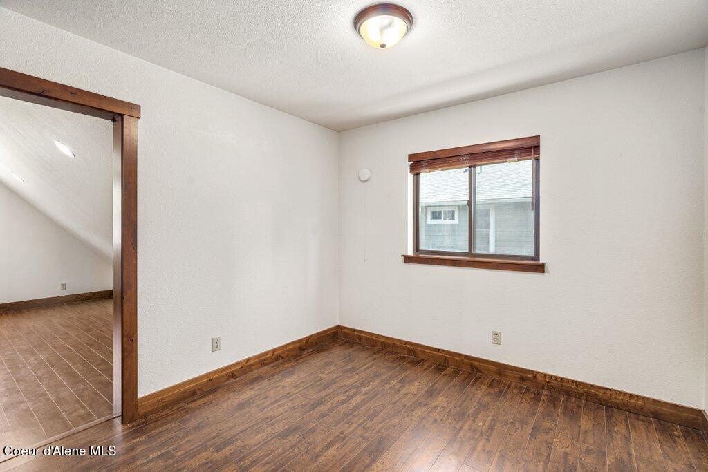 2588 E CHERRY HILL RD