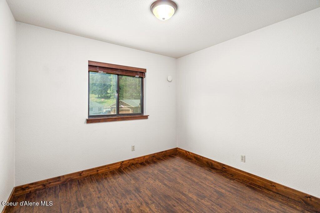 2588 E CHERRY HILL RD