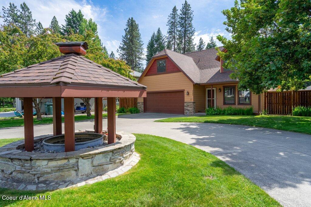 2588 E CHERRY HILL RD