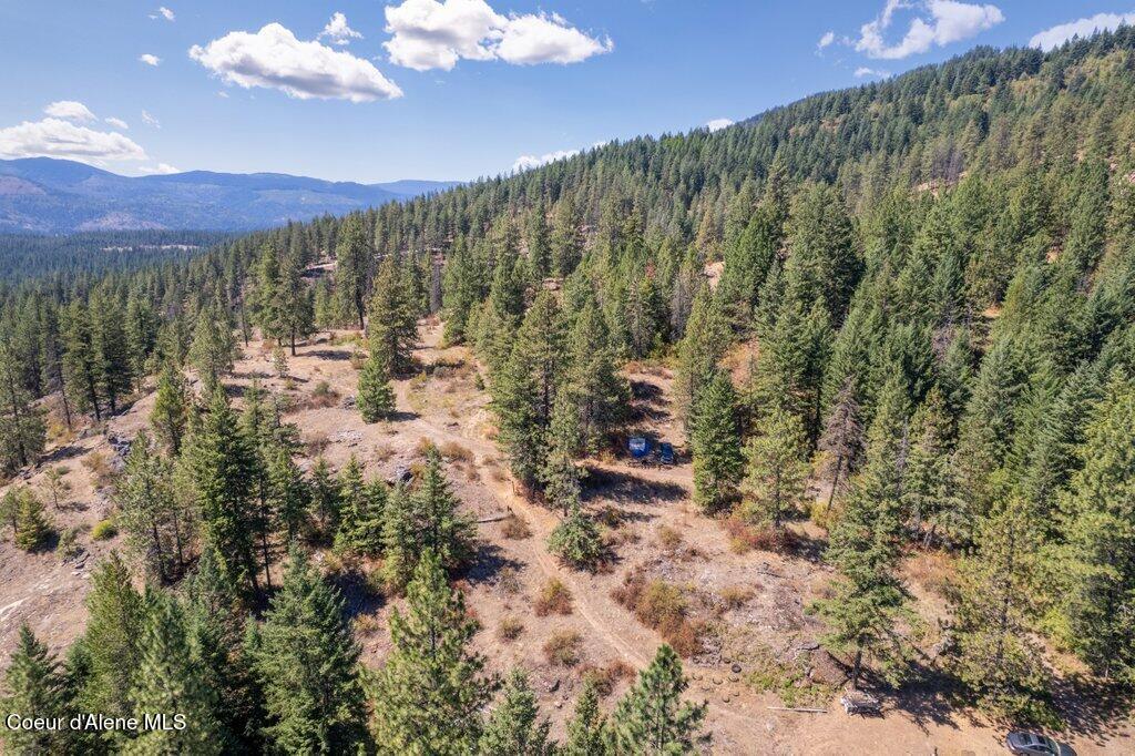 NNA NA Timbered Ridge Road