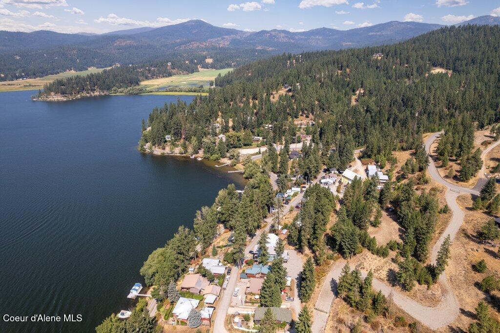 12348 N WOODLAND BEACH DR