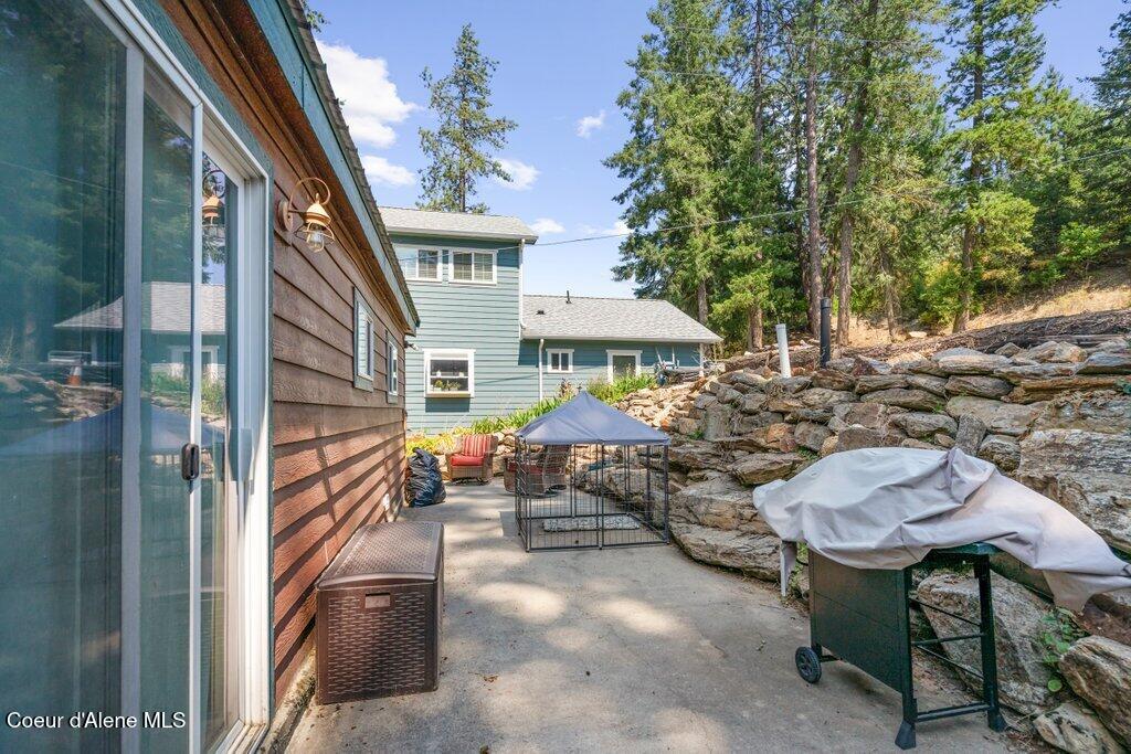 12348 N WOODLAND BEACH DR