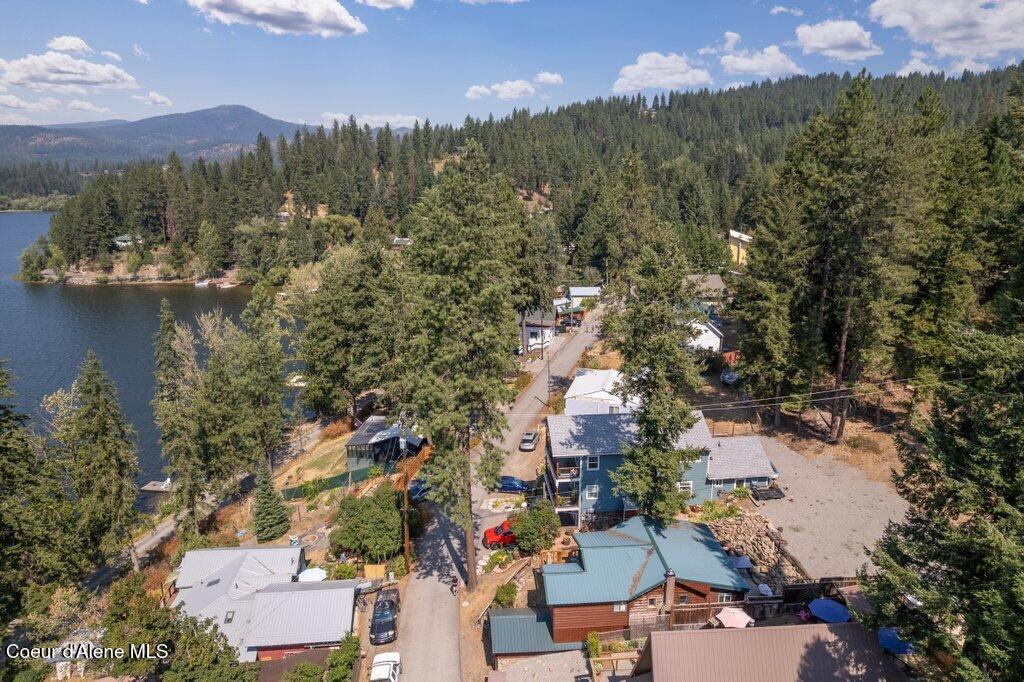 12348 N WOODLAND BEACH DR