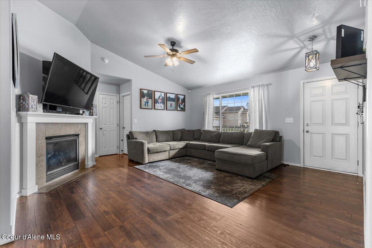 7874 N JOANNA DR, Coeur d'Alene