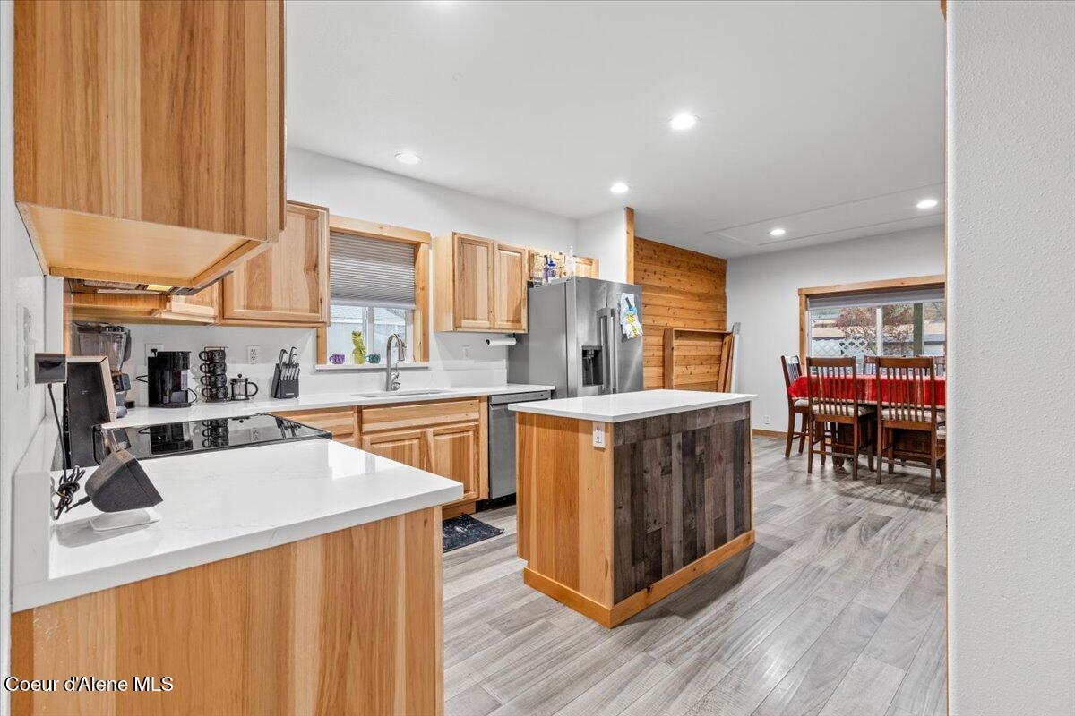 17110 W SANTIAGO CIR