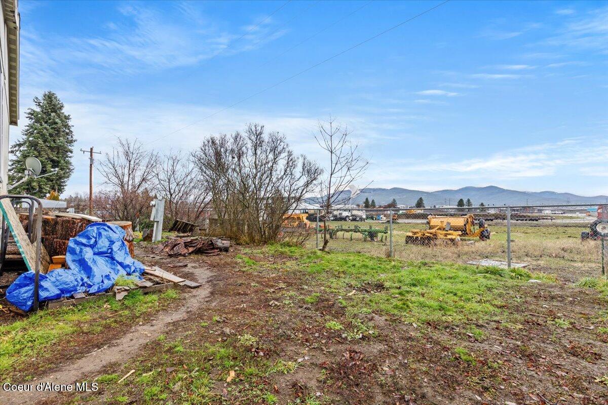 17110 W SANTIAGO CIR