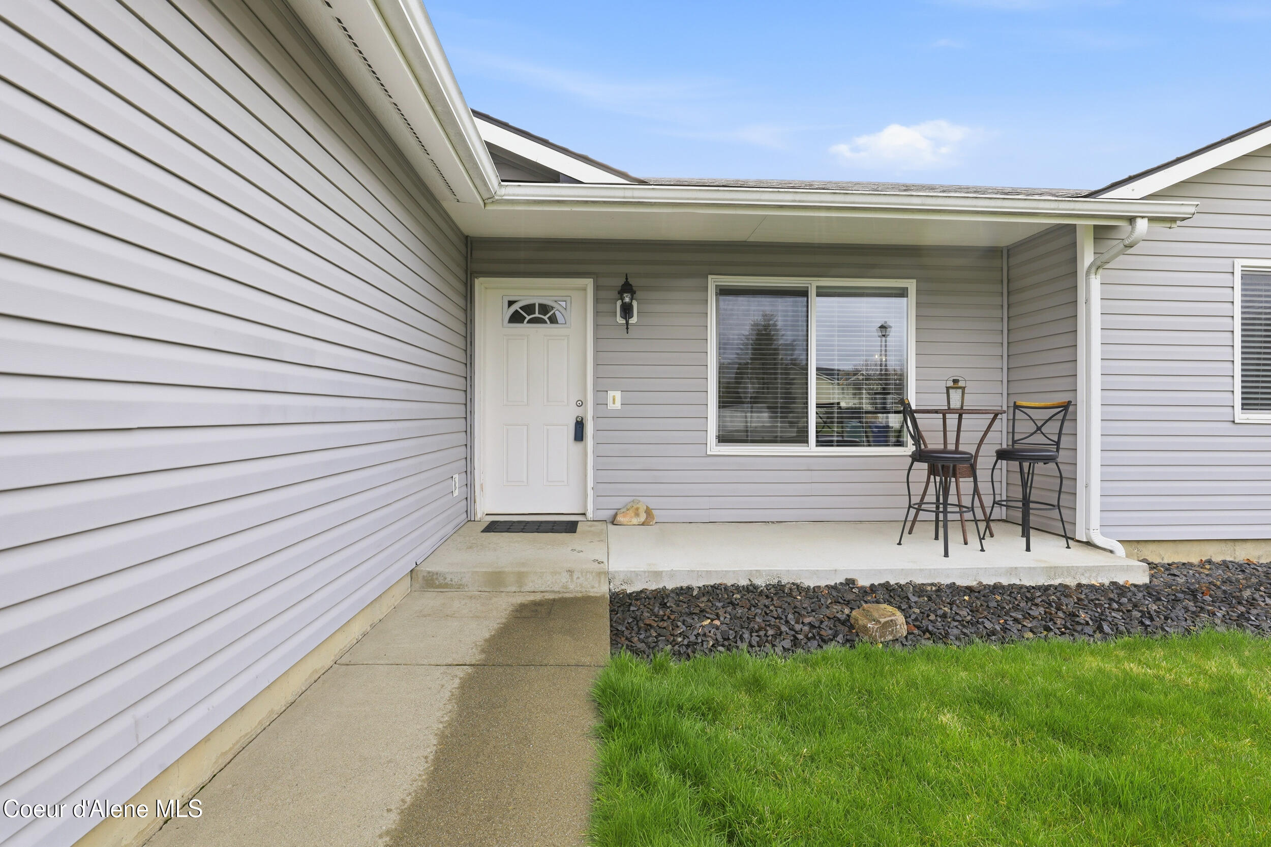 9286 N Great Hall DR