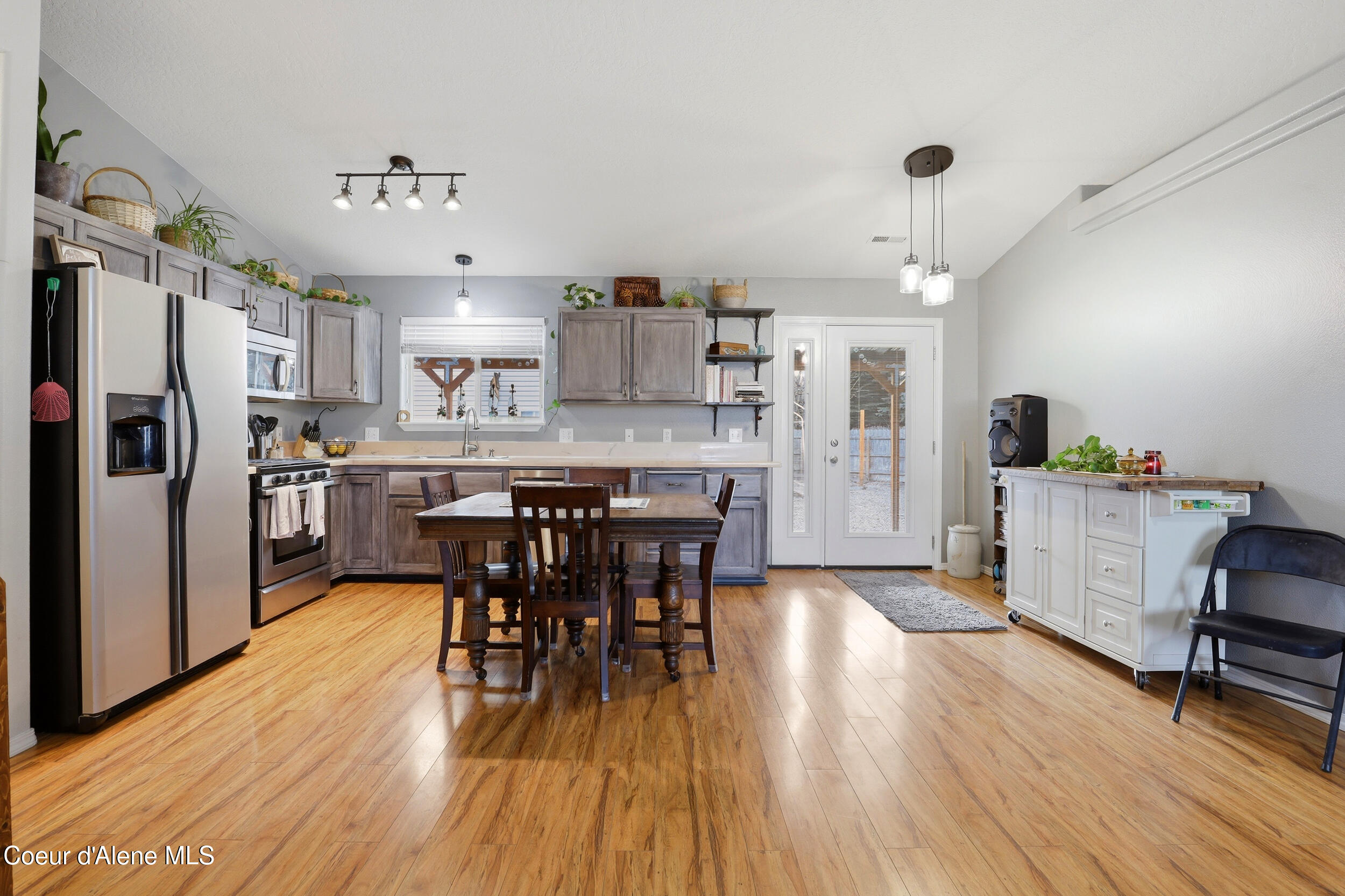 9286 N Great Hall DR