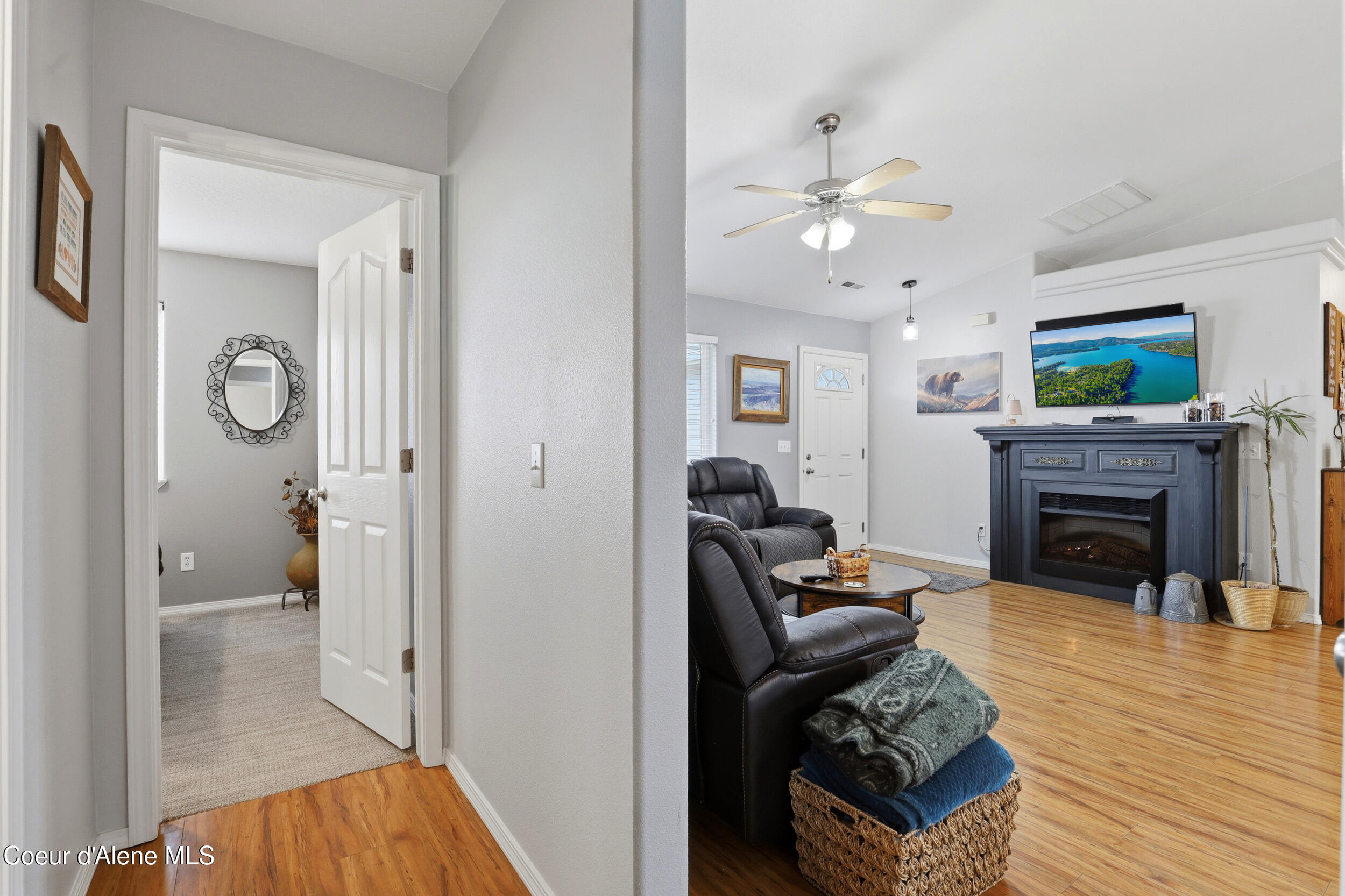 9286 N Great Hall DR