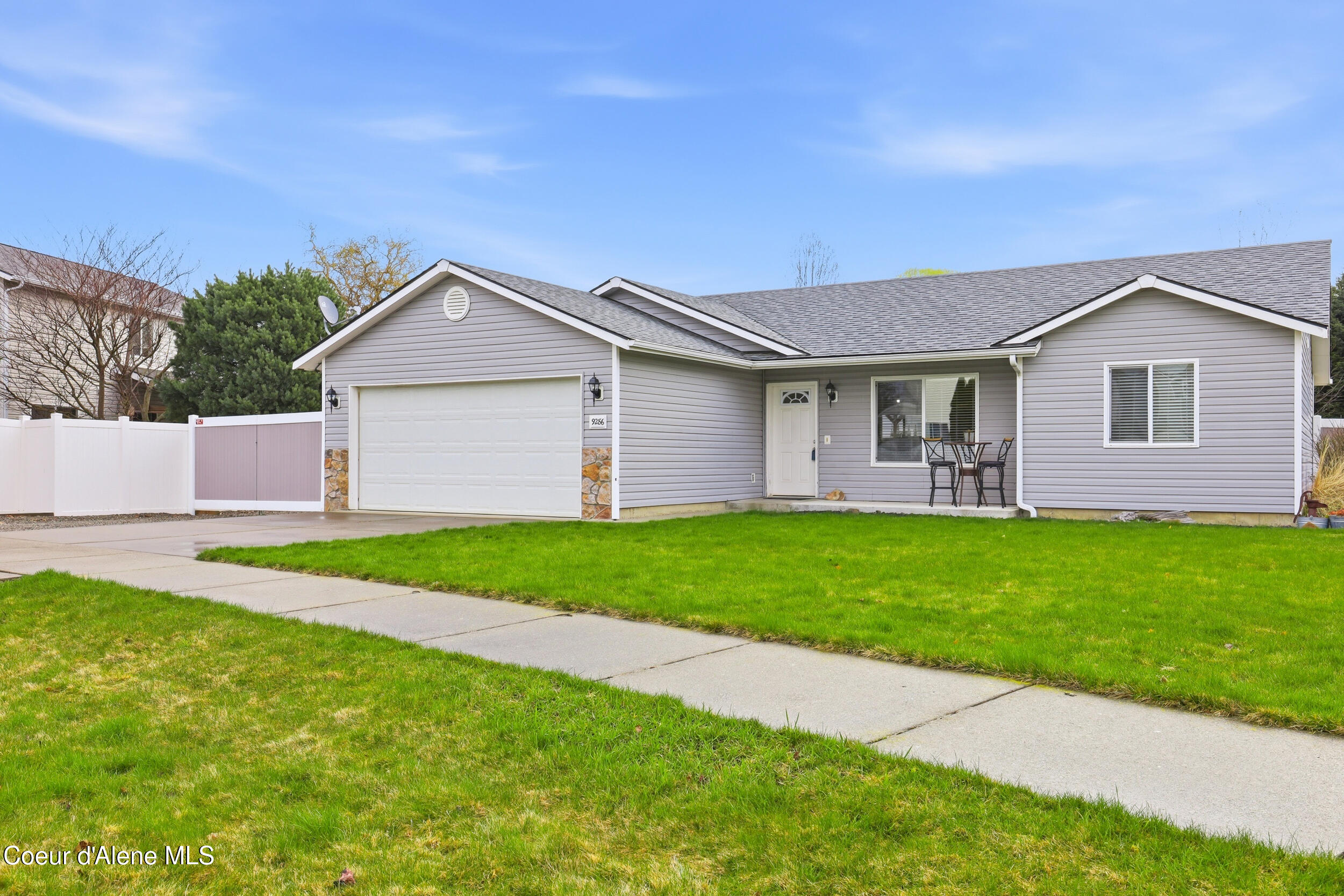 9286 N Great Hall DR