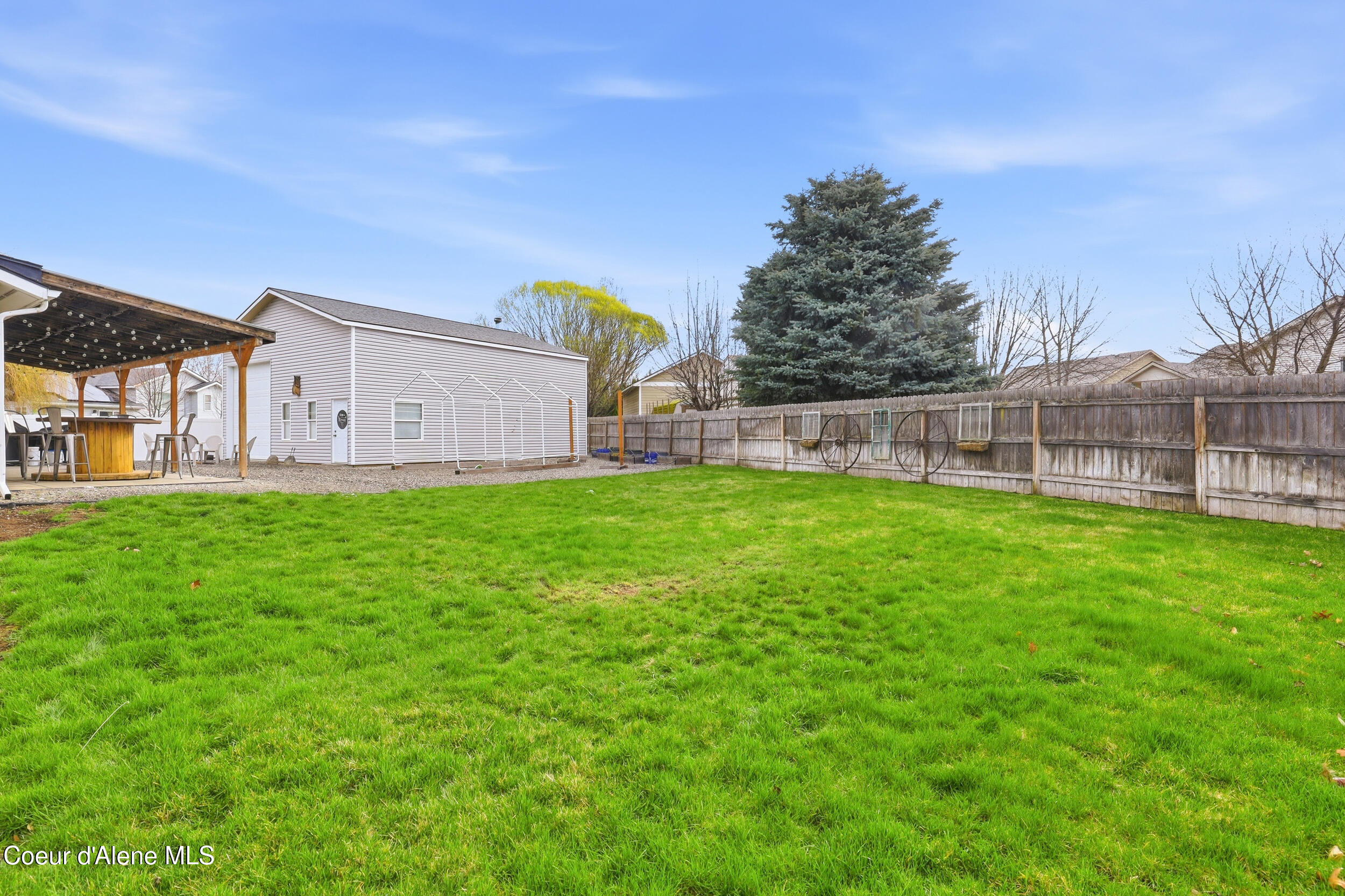 9286 N Great Hall DR