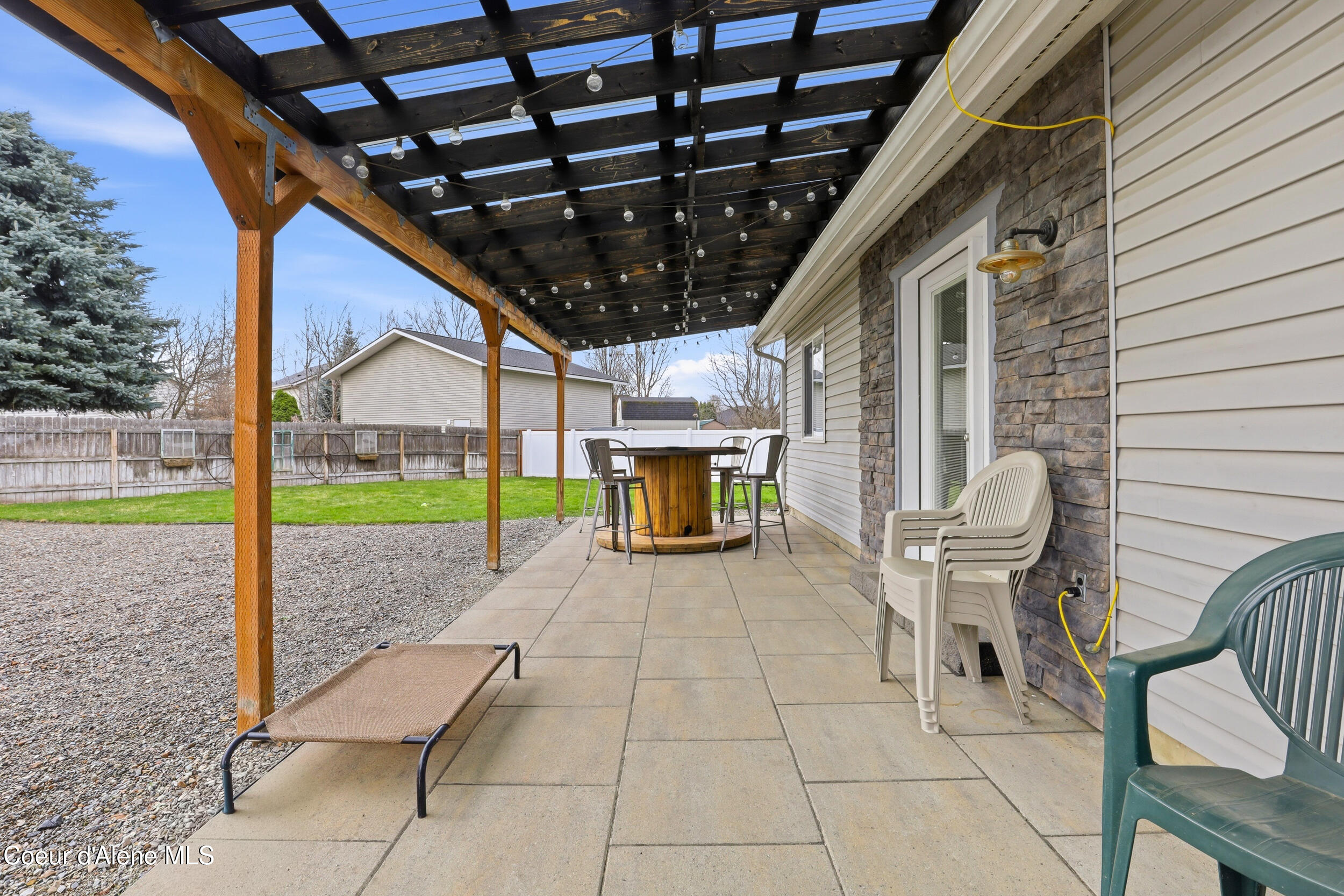 9286 N Great Hall DR