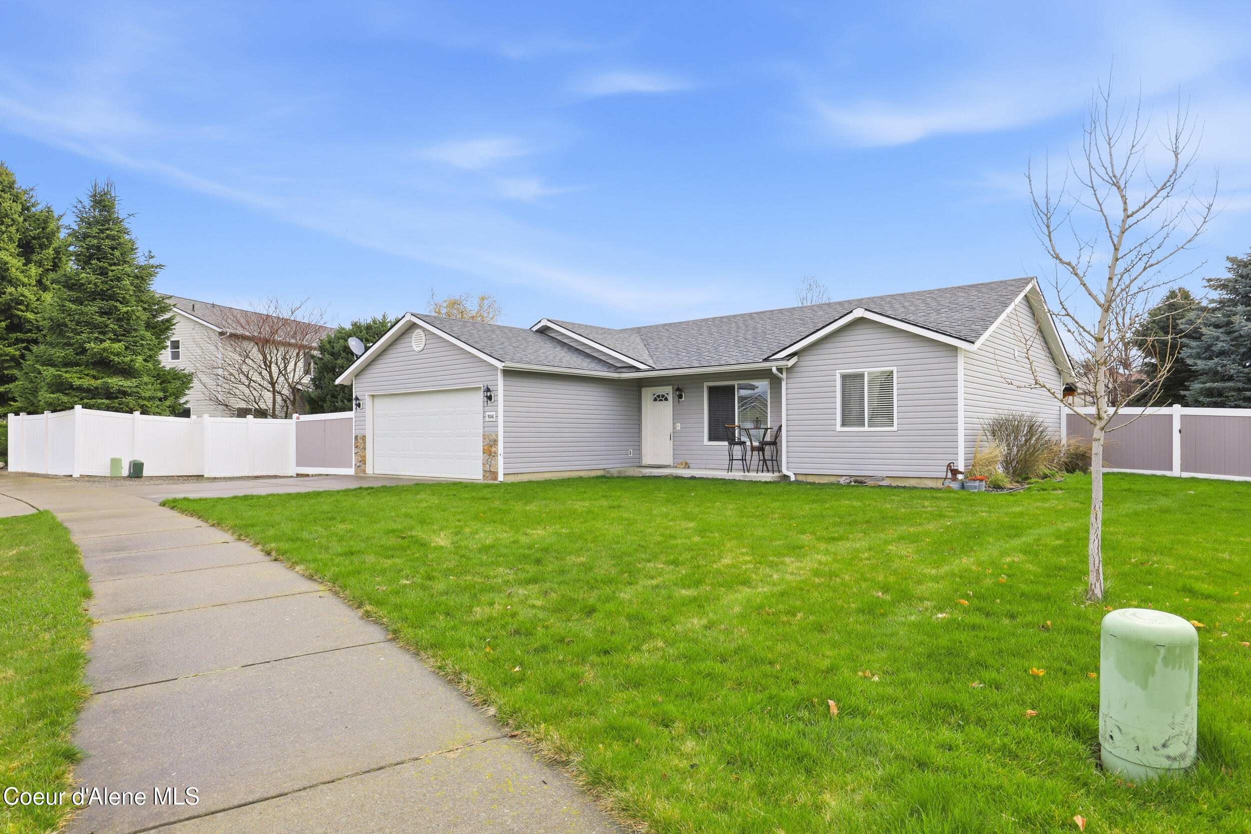 9286 N Great Hall DR