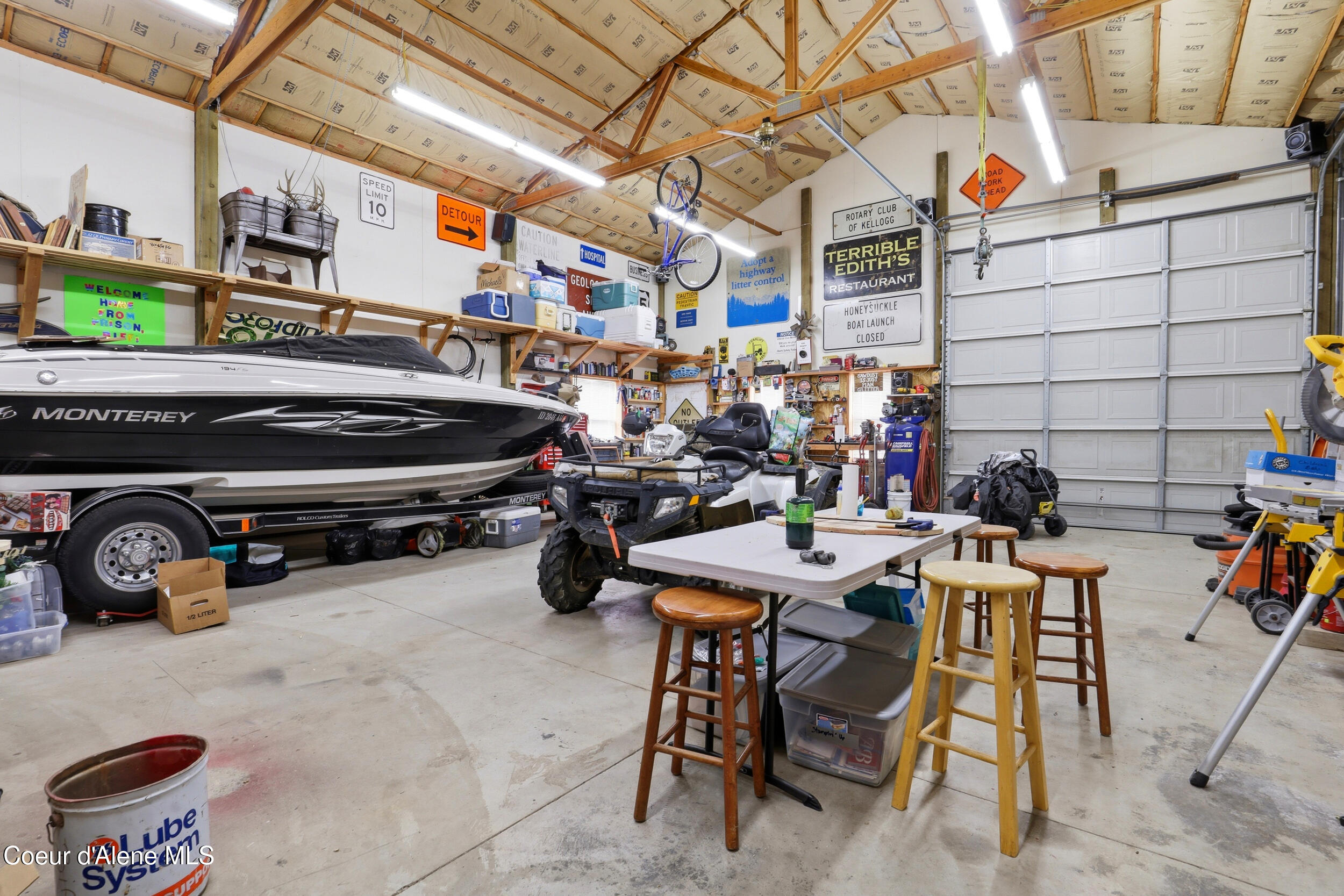 9286 N Great Hall DR