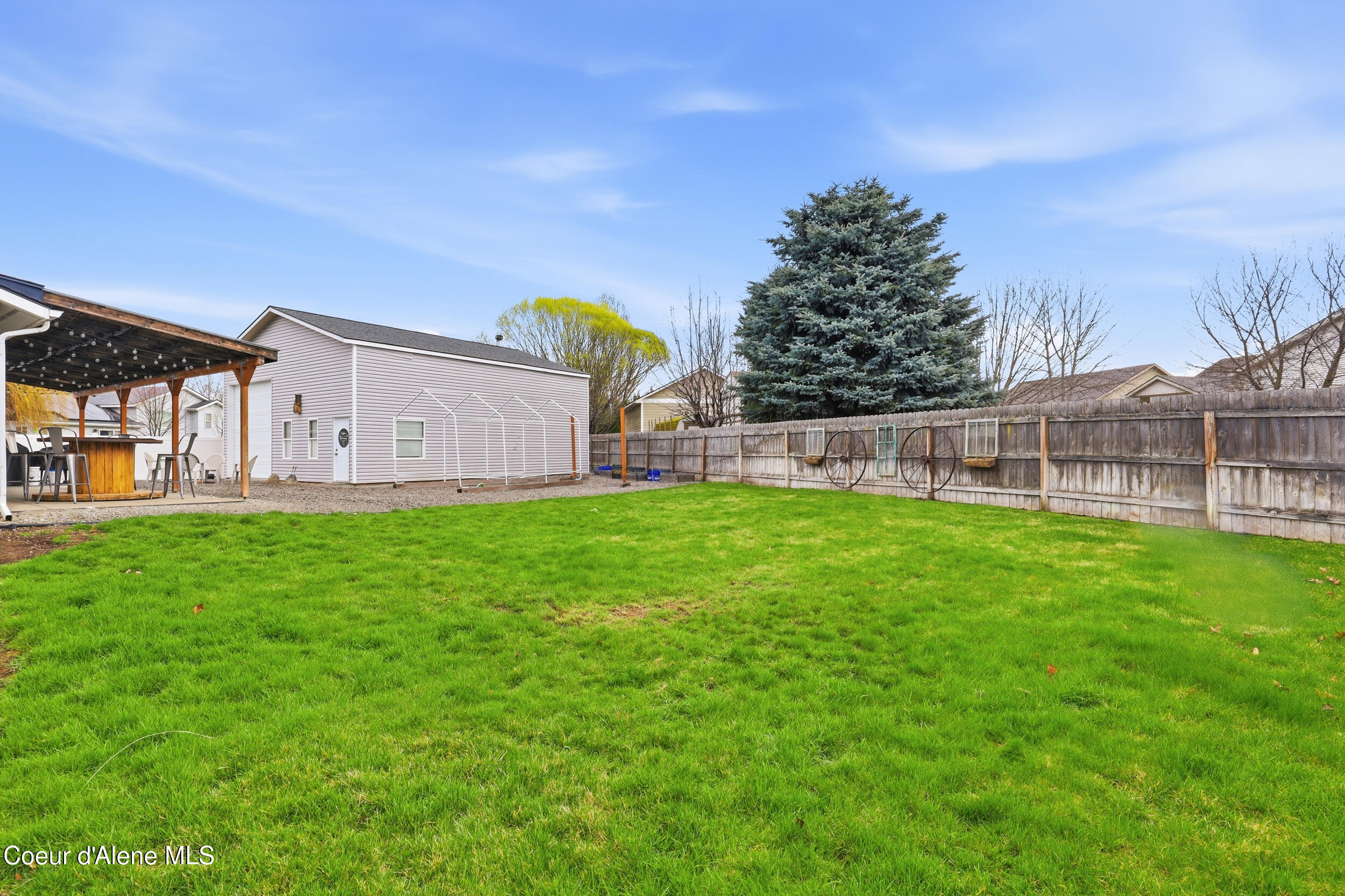 9286 N Great Hall DR