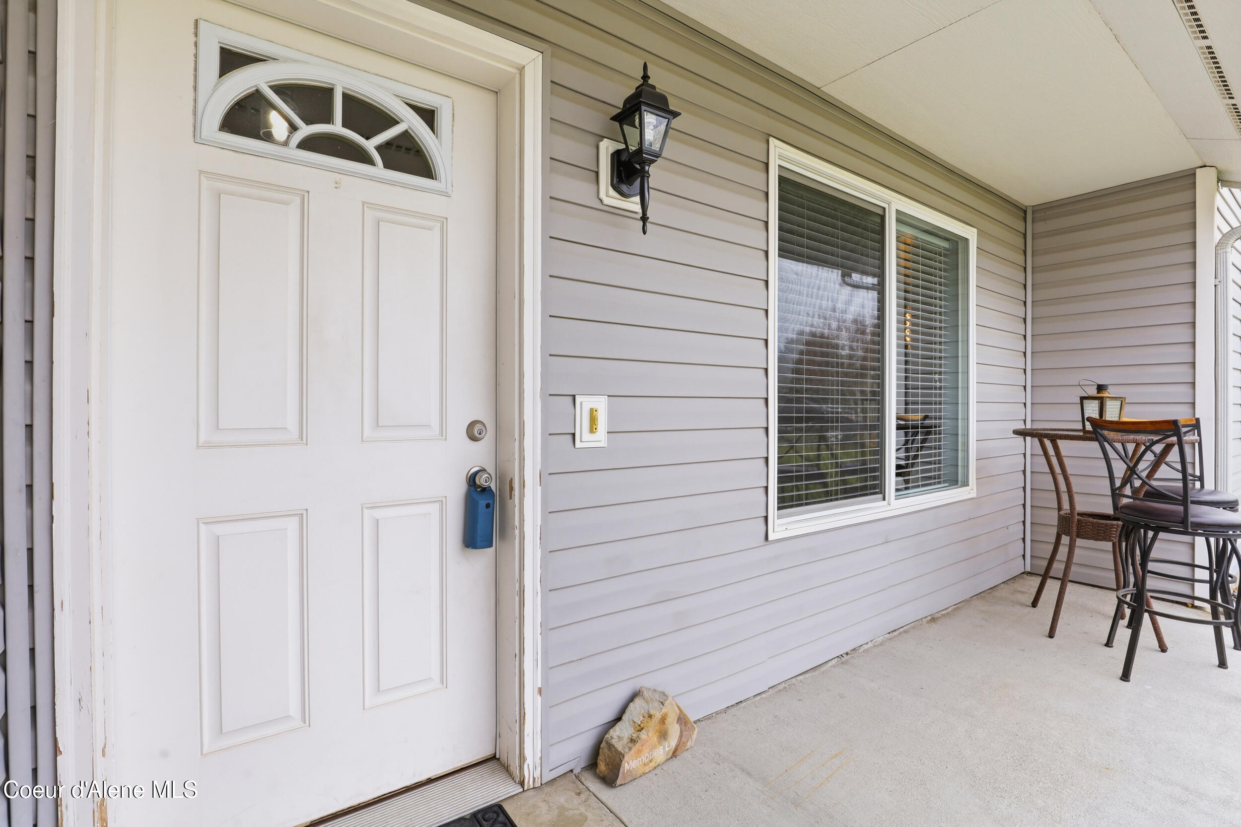 9286 N Great Hall DR