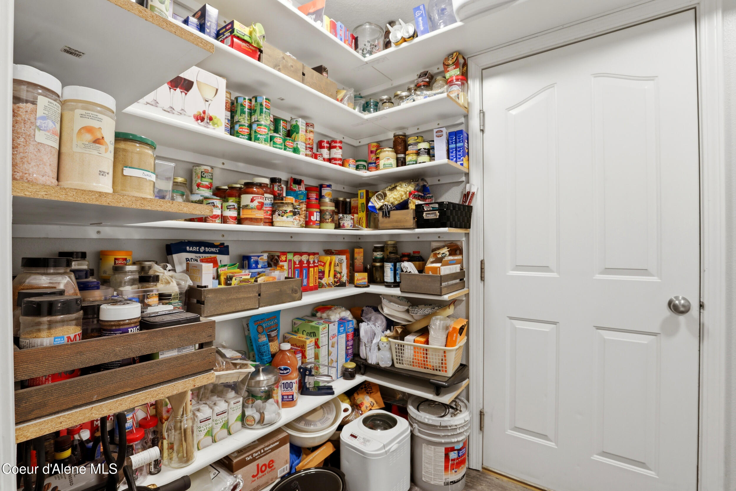 9286 N Great Hall DR