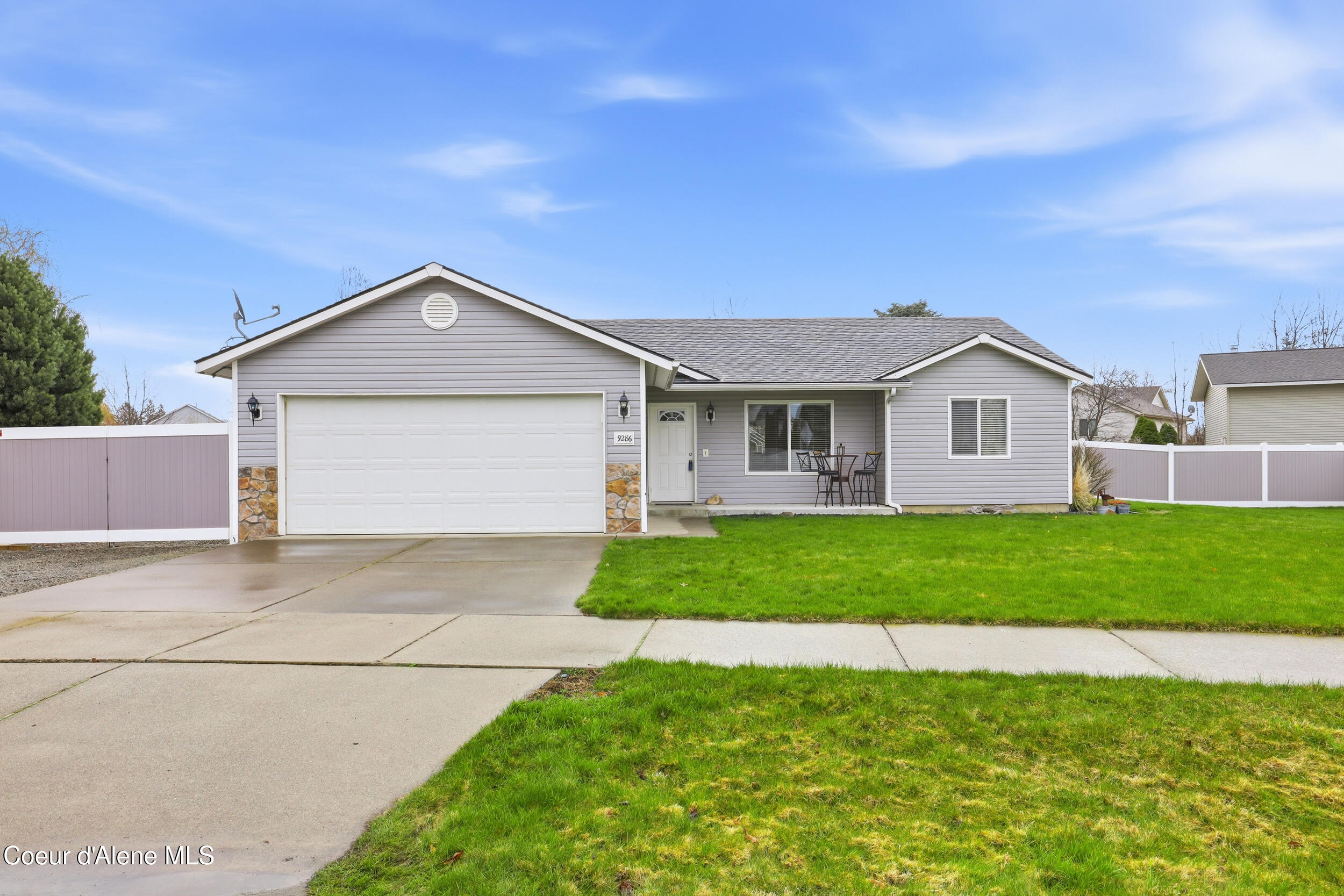 9286 N Great Hall DR