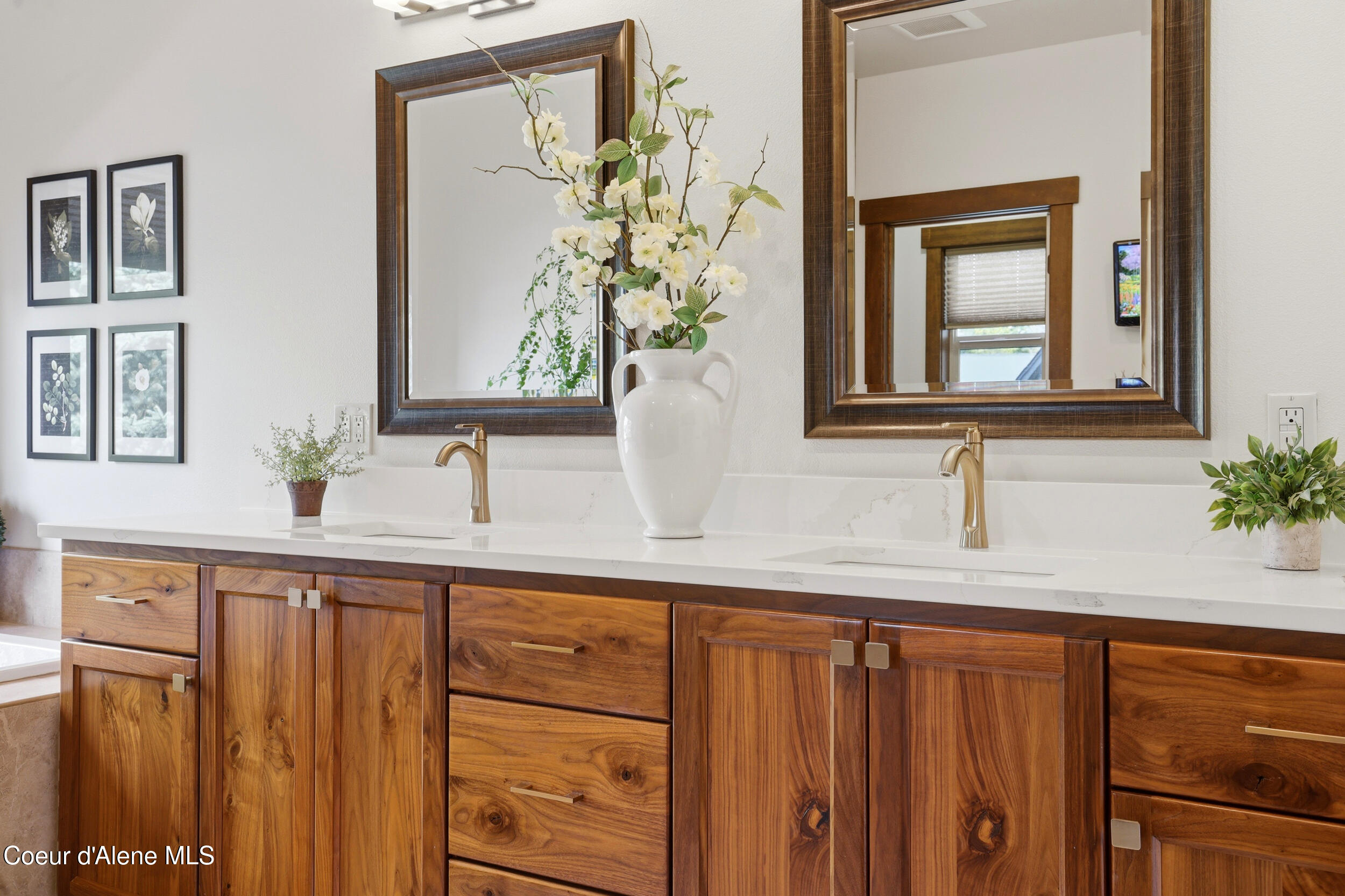 12836 N Sunflower LOOP