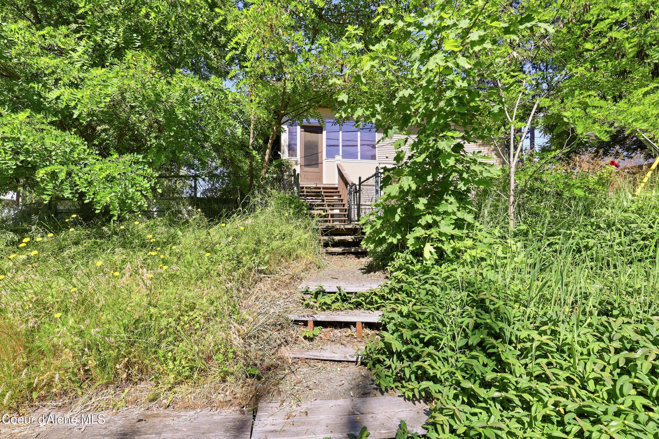602 N Government WAY, Coeur d'Alene