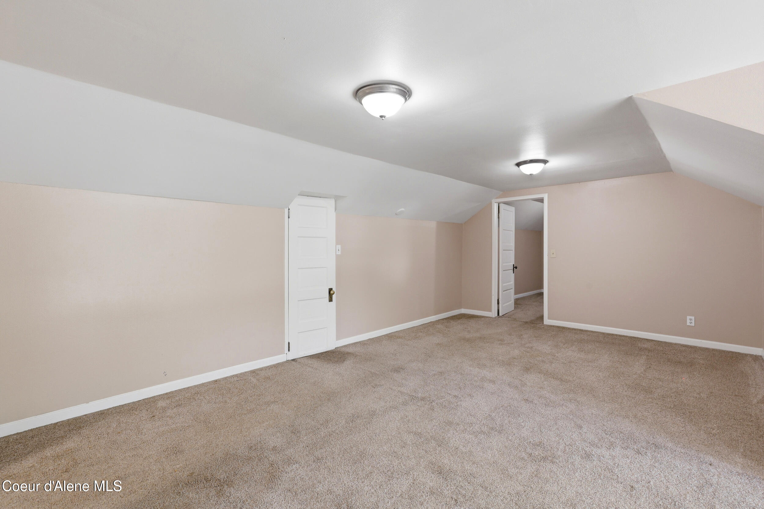 602 N Government WAY, Coeur d'Alene