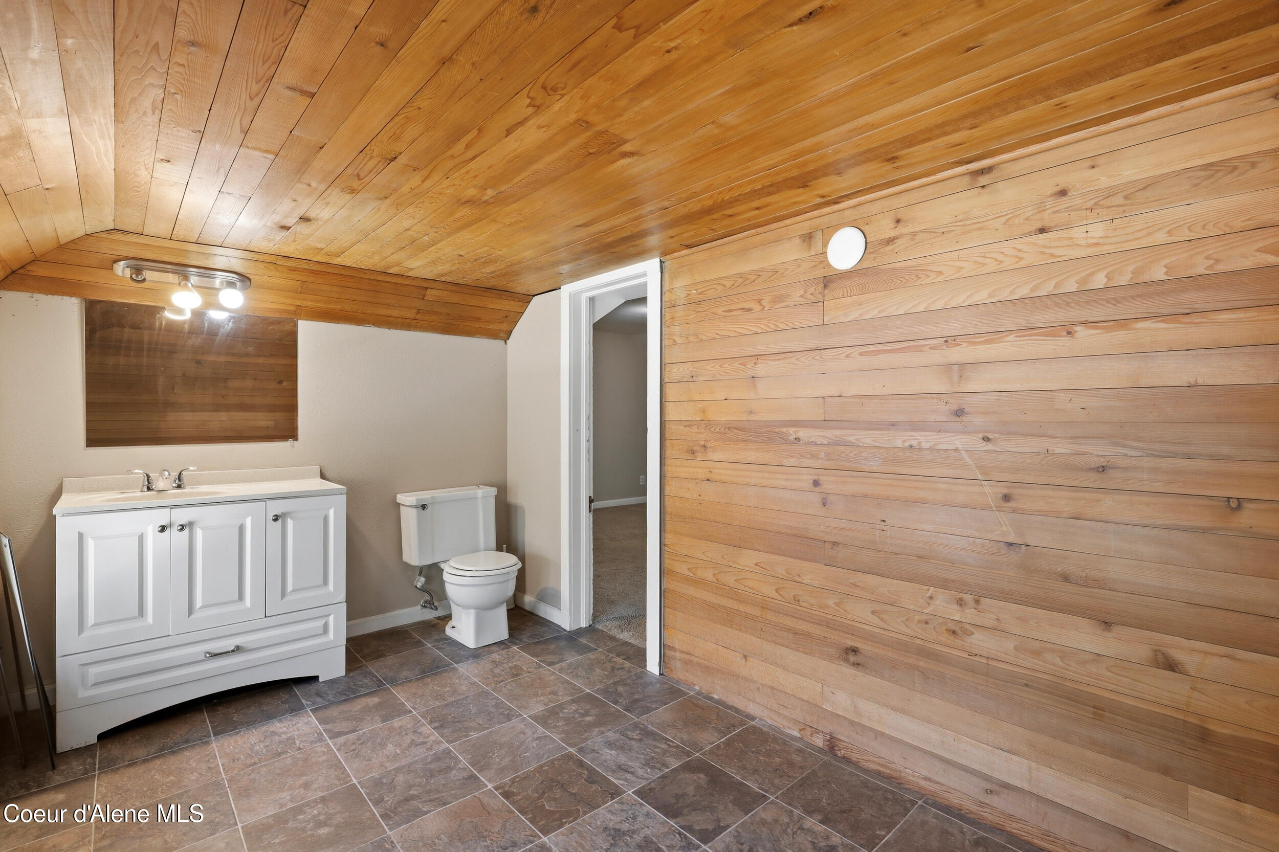 602 N Government WAY, Coeur d'Alene
