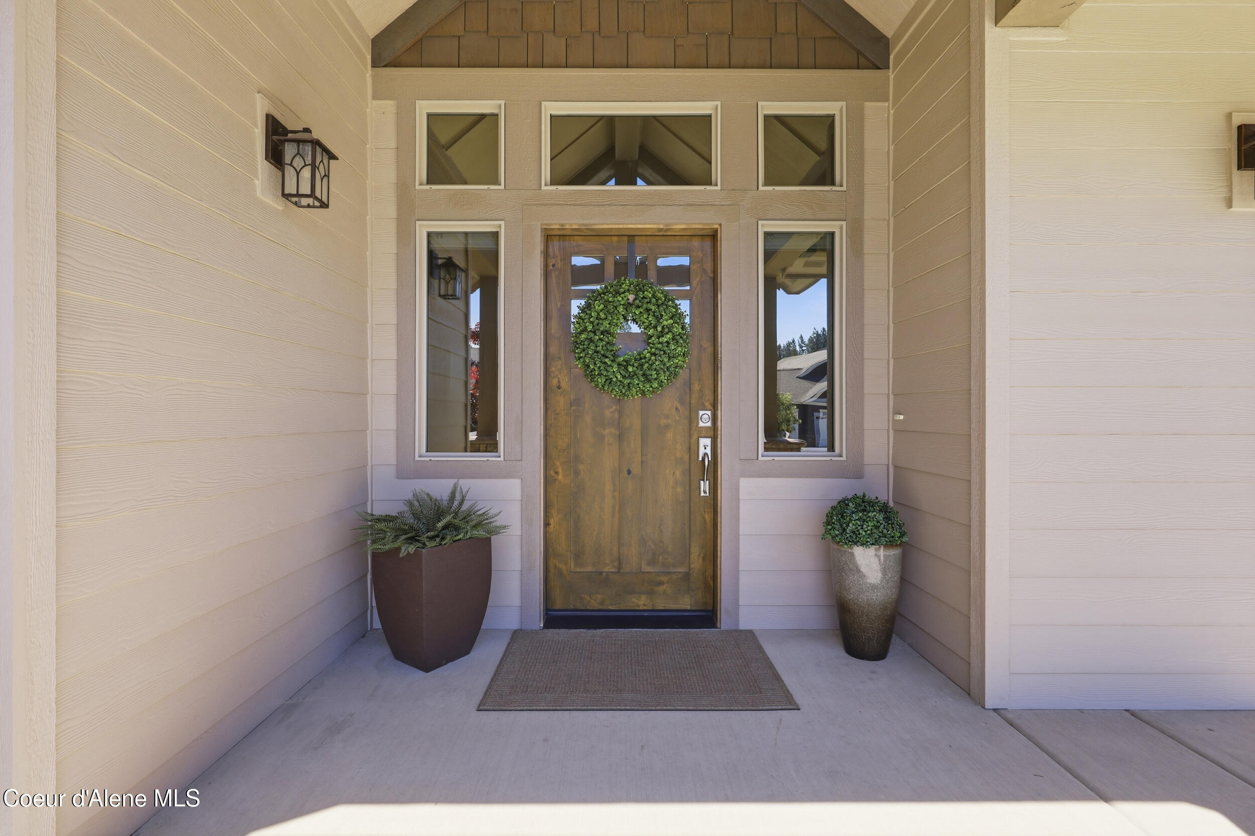 7380 N Roche DR, Coeur d'Alene