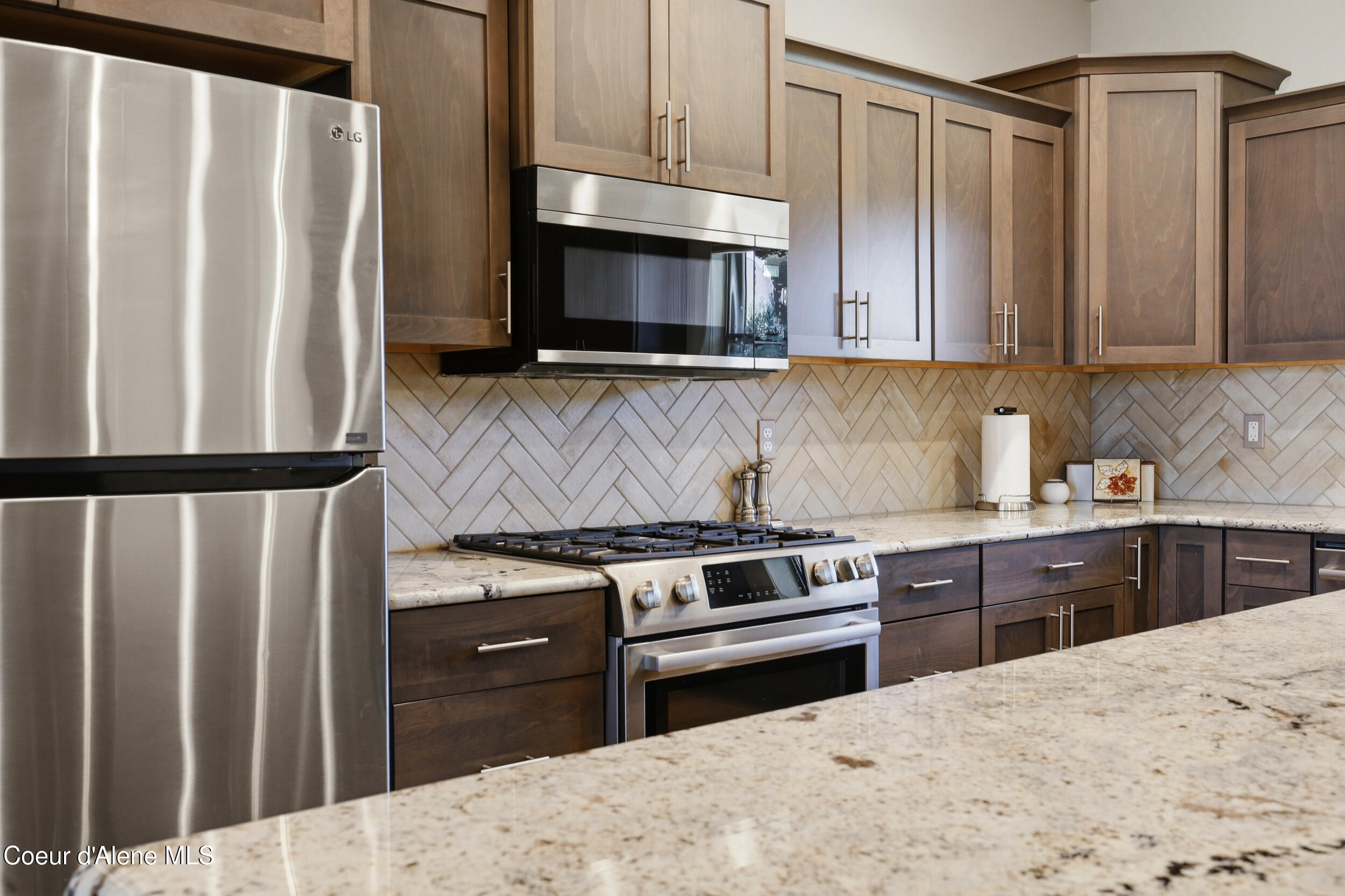 7380 N Roche DR, Coeur d'Alene
