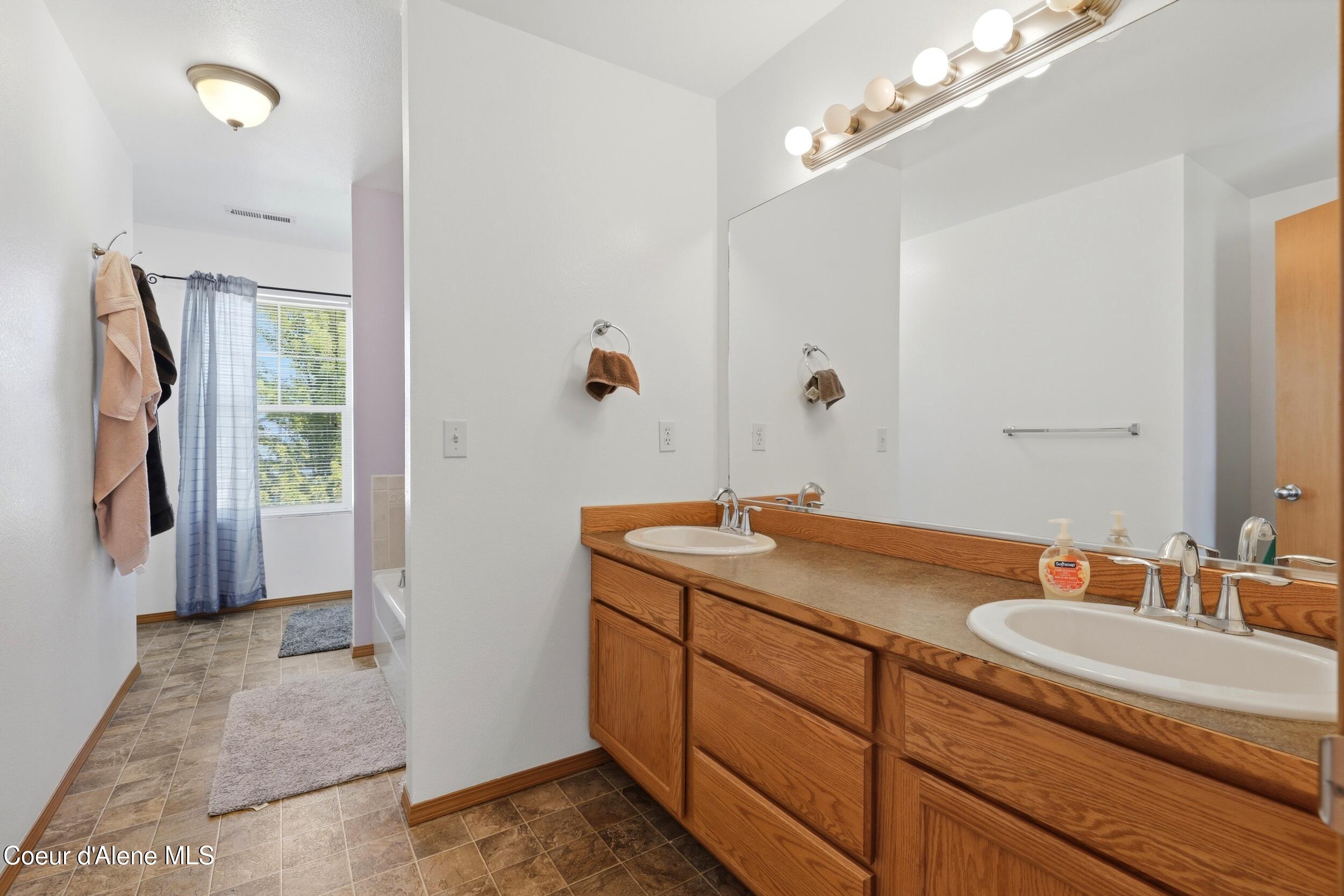 6545 N Hawk Owl LN, Coeur d'Alene