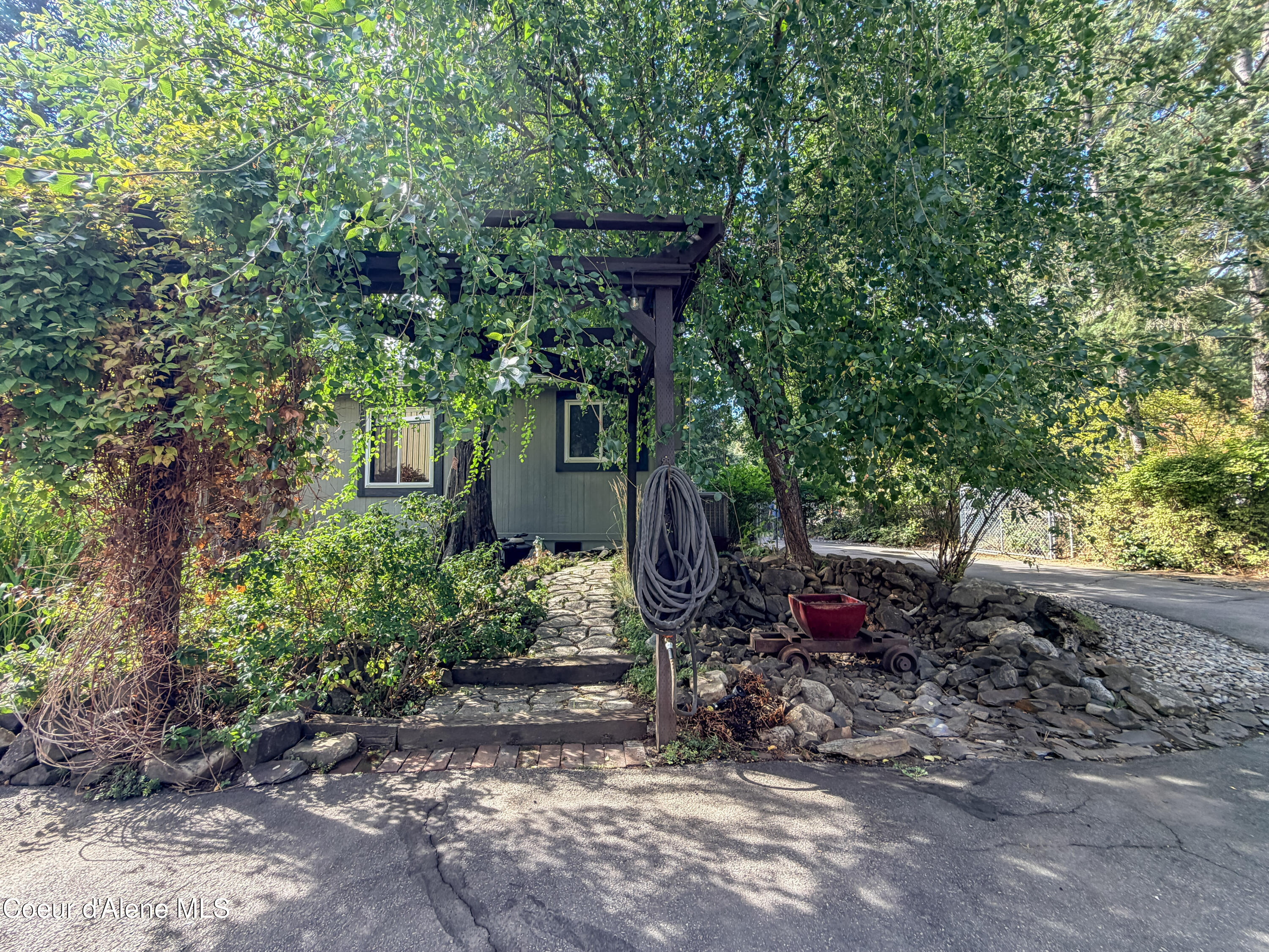 380 S Riviere CT, Coeur d'Alene