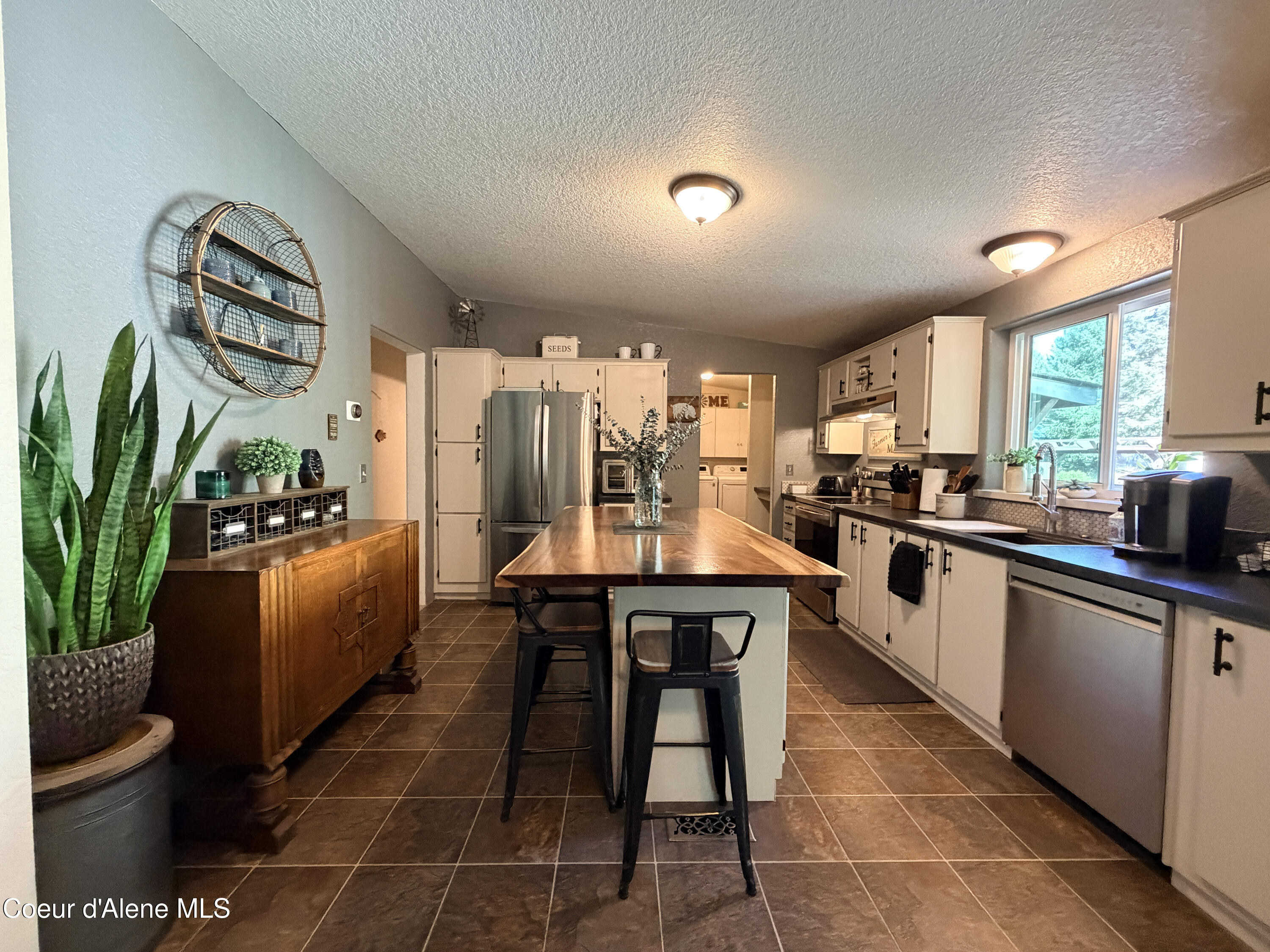 380 S Riviere CT, Coeur d'Alene
