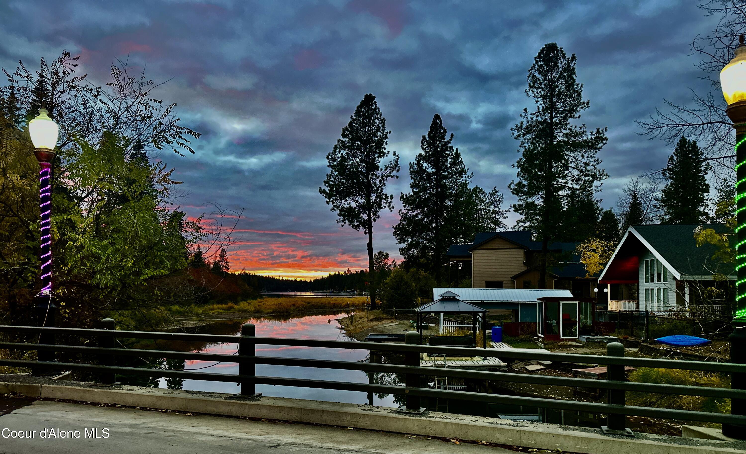 380 S Riviere CT, Coeur d'Alene