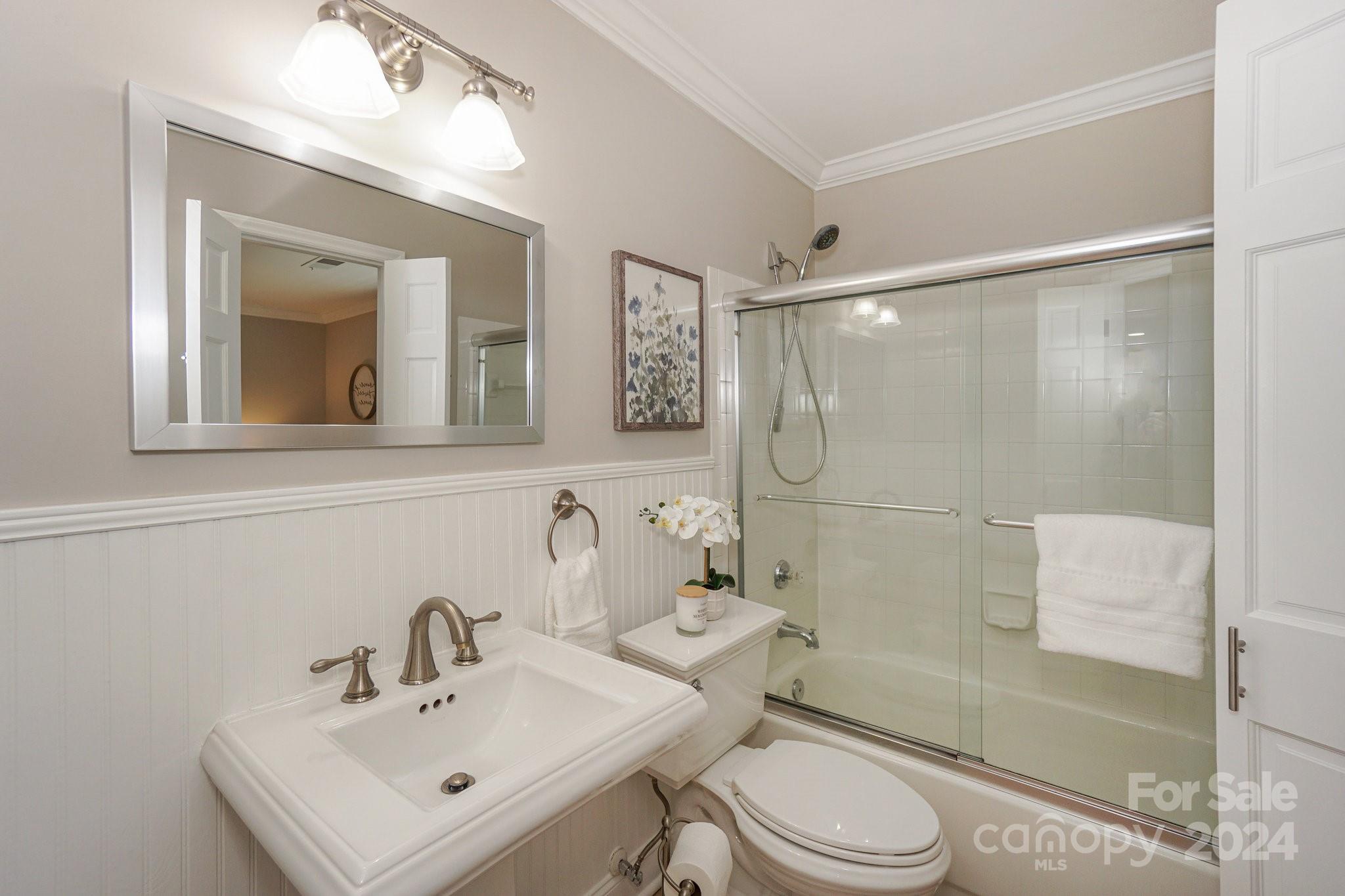 18837 Vineyard Point Lane