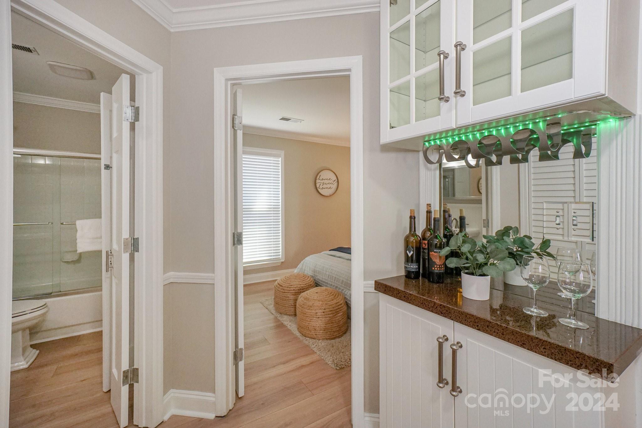 18837 Vineyard Point Lane