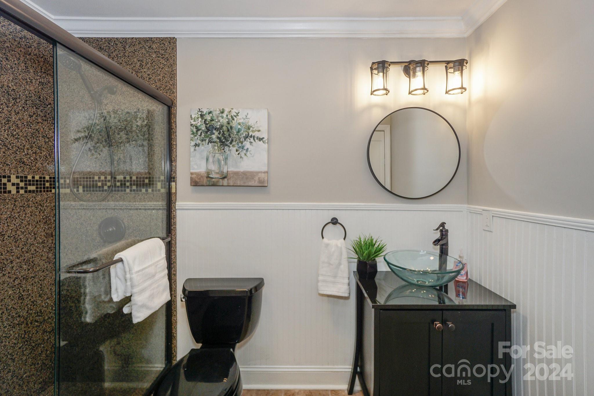 18837 Vineyard Point Lane