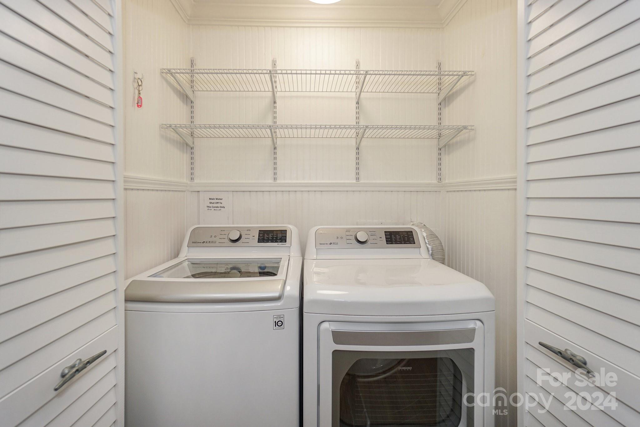 18837 Vineyard Point Lane