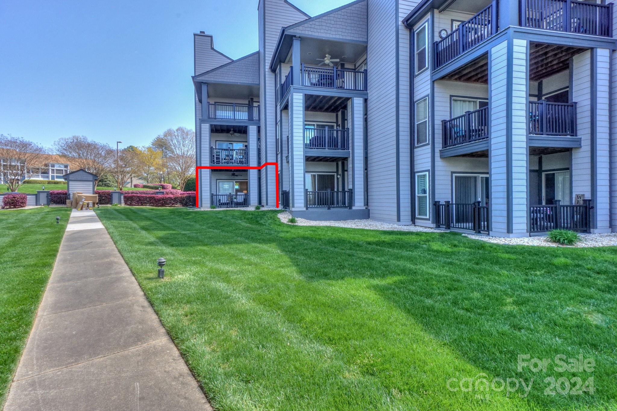 18837 Vineyard Point Lane