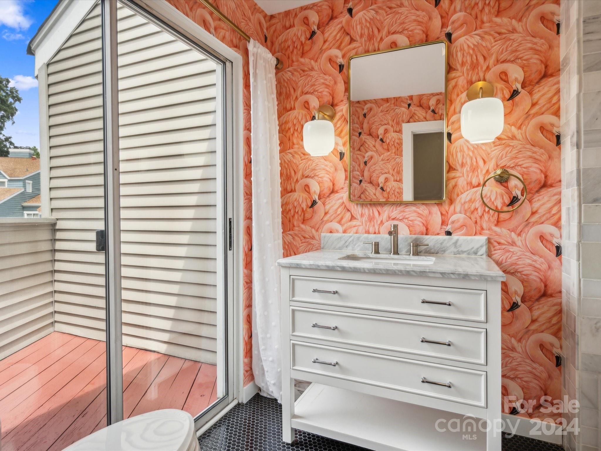 415 W 7th Street Unit: D