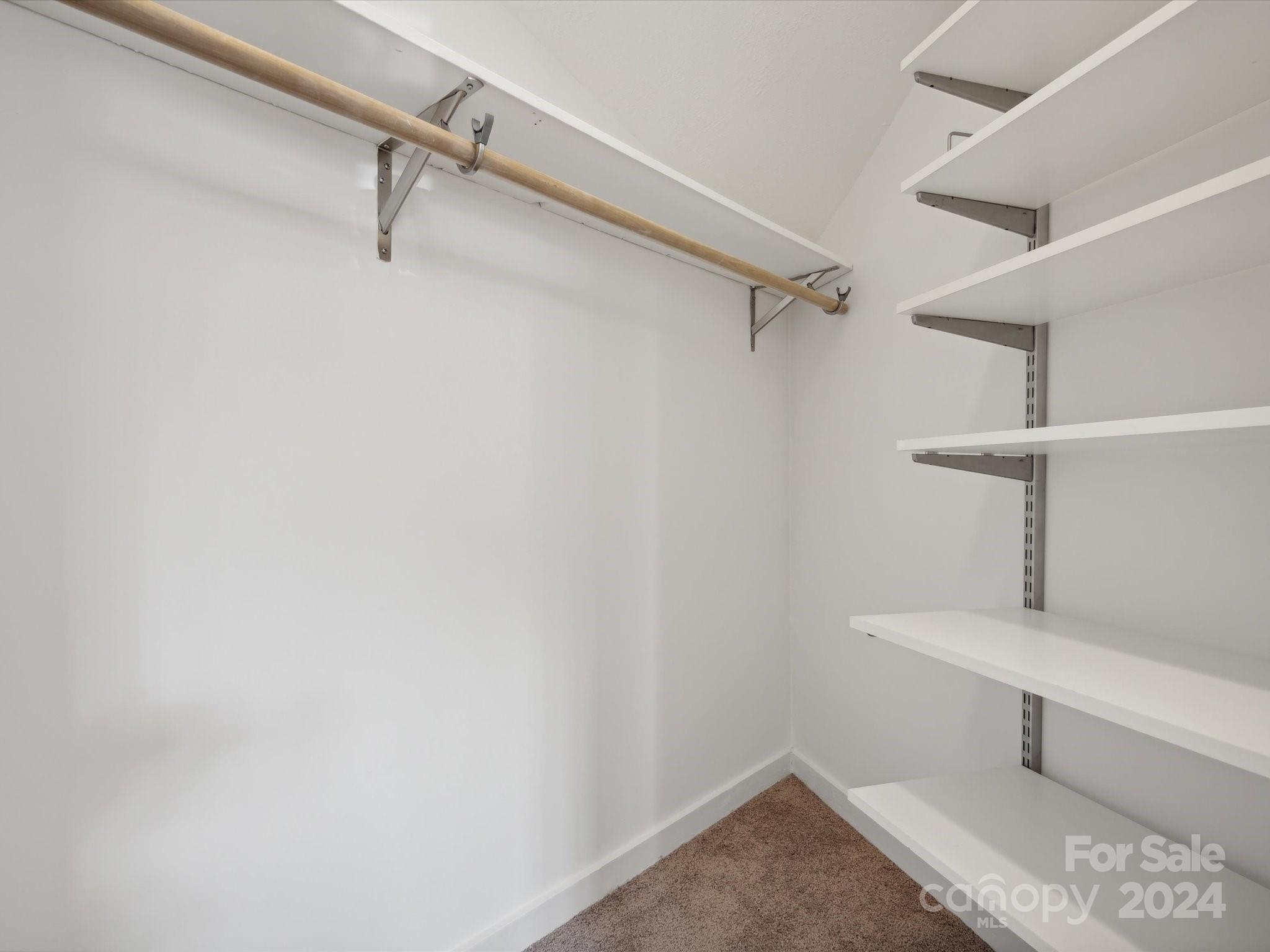 415 W 7th Street Unit: D