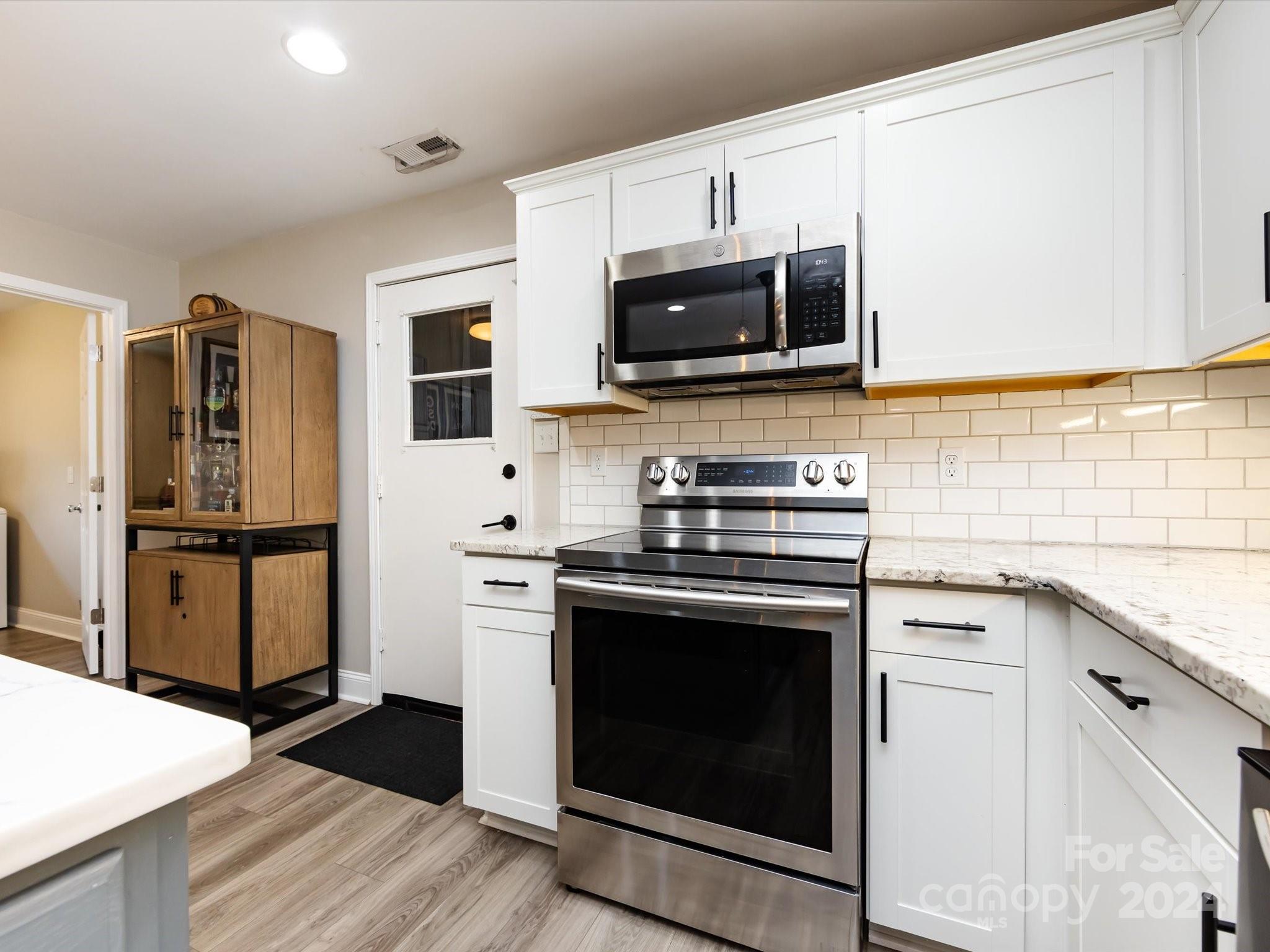 1500 Forsythia Circle