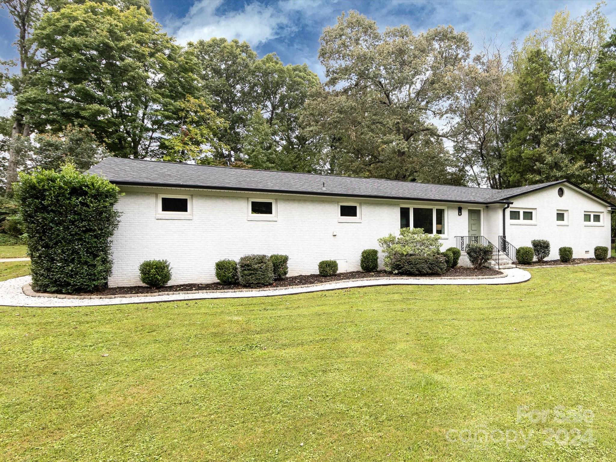 1500 Forsythia Circle